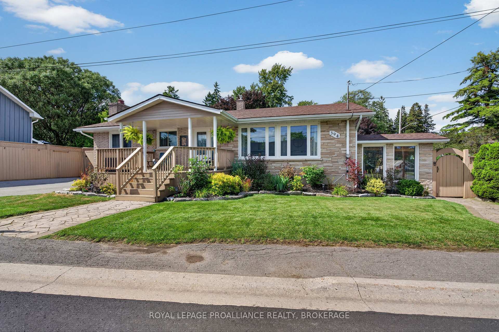 Photo 1 of 394 Queen Street, Loyalist, Bath — HOMEH