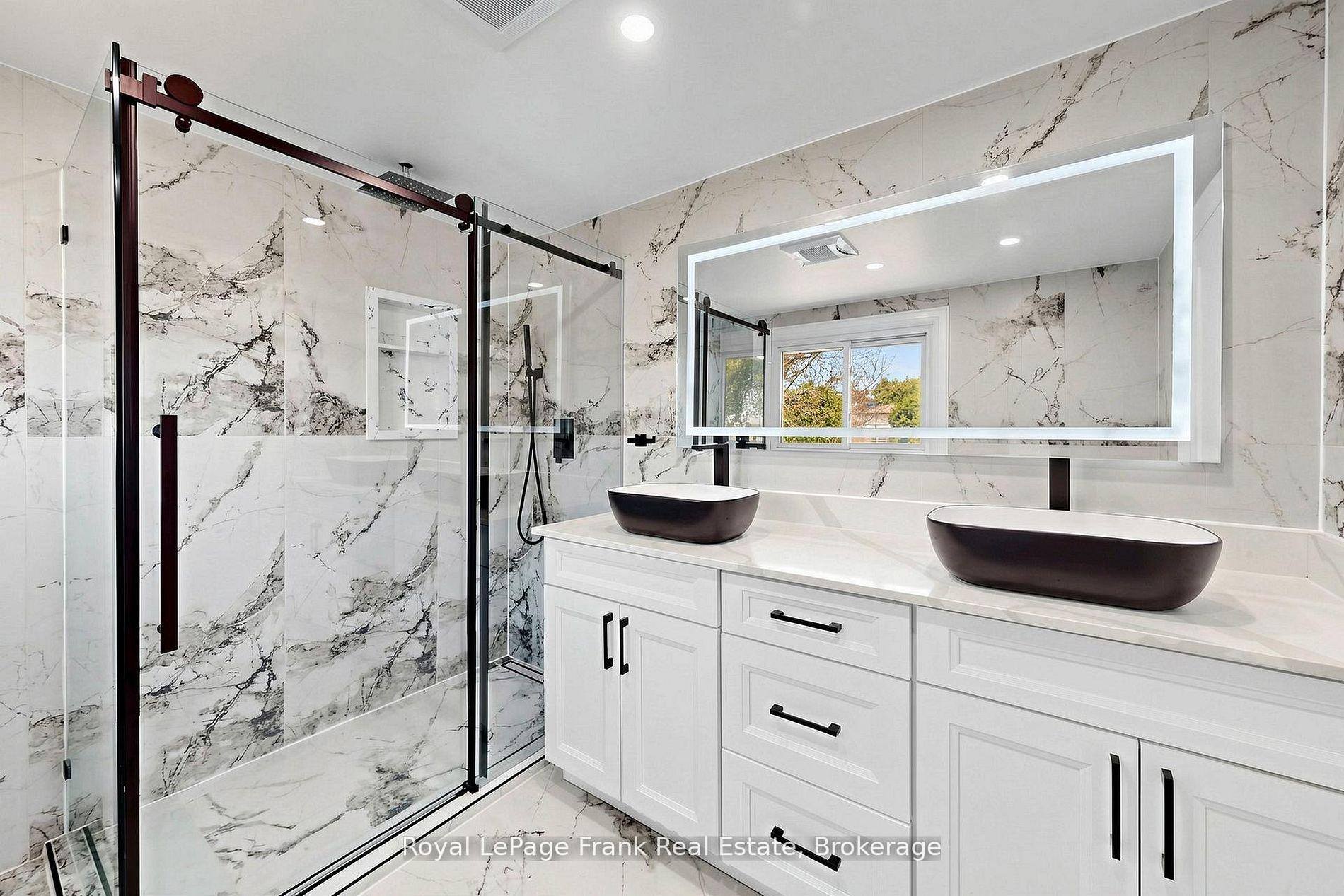 Photo 29 of 344 Rossland Road E, Oshawa, Centennial — HOMEH