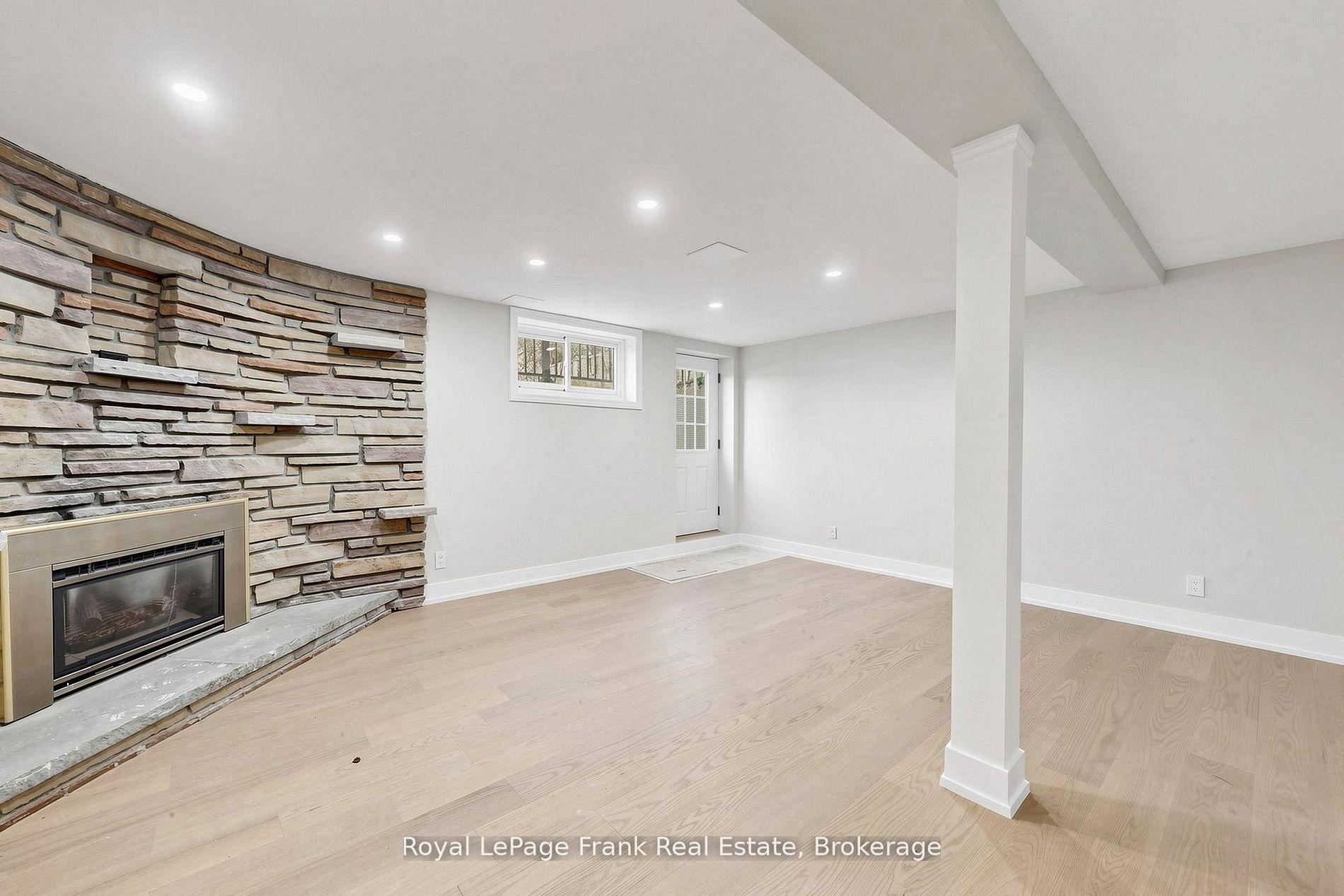 Photo 31 of 344 Rossland Road E, Oshawa, Centennial — HOMEH