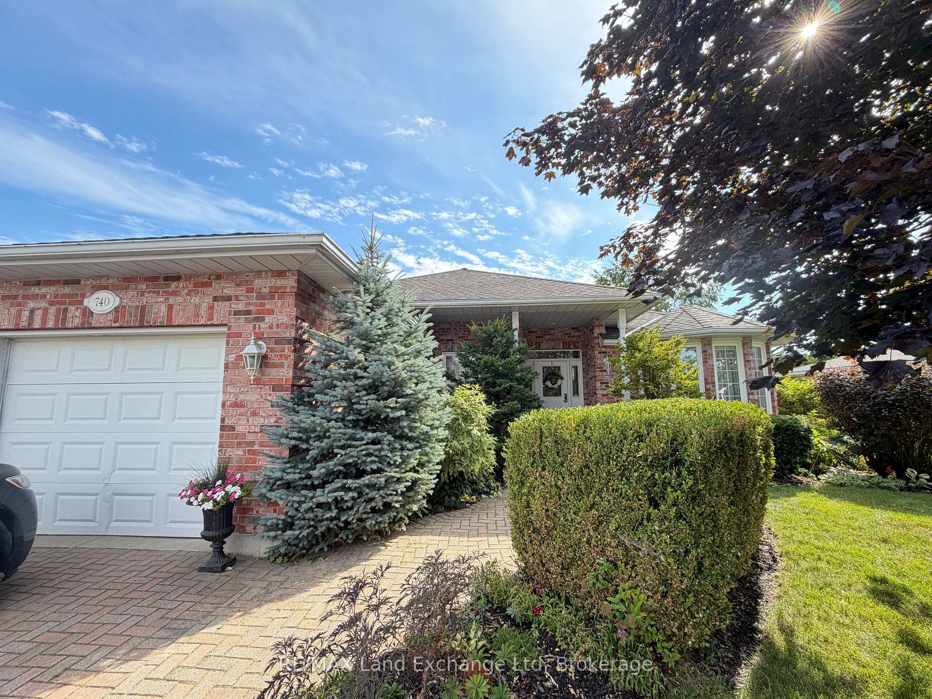 Photo 2 of 740 Scott Street W, North Perth, Listowel — HOMEH