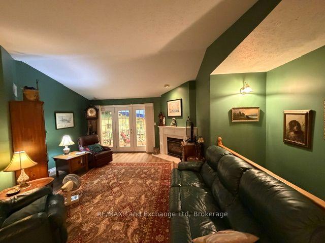 Photo 9 of 740 Scott Street W, North Perth, Listowel — HOMEH