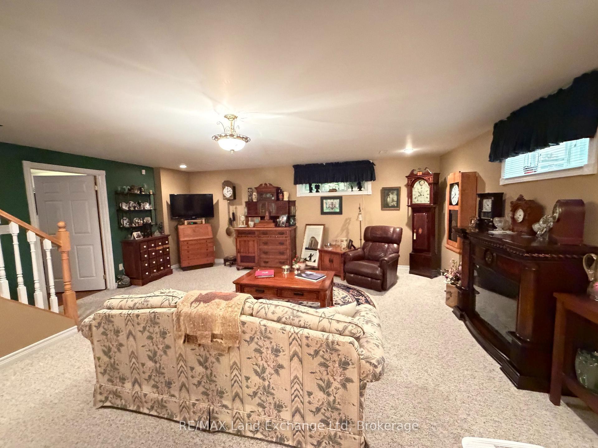 Photo 24 of 740 Scott Street W, North Perth, Listowel — HOMEH