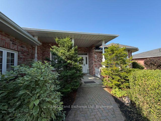 Photo 33 of 740 Scott Street W, North Perth, Listowel — HOMEH