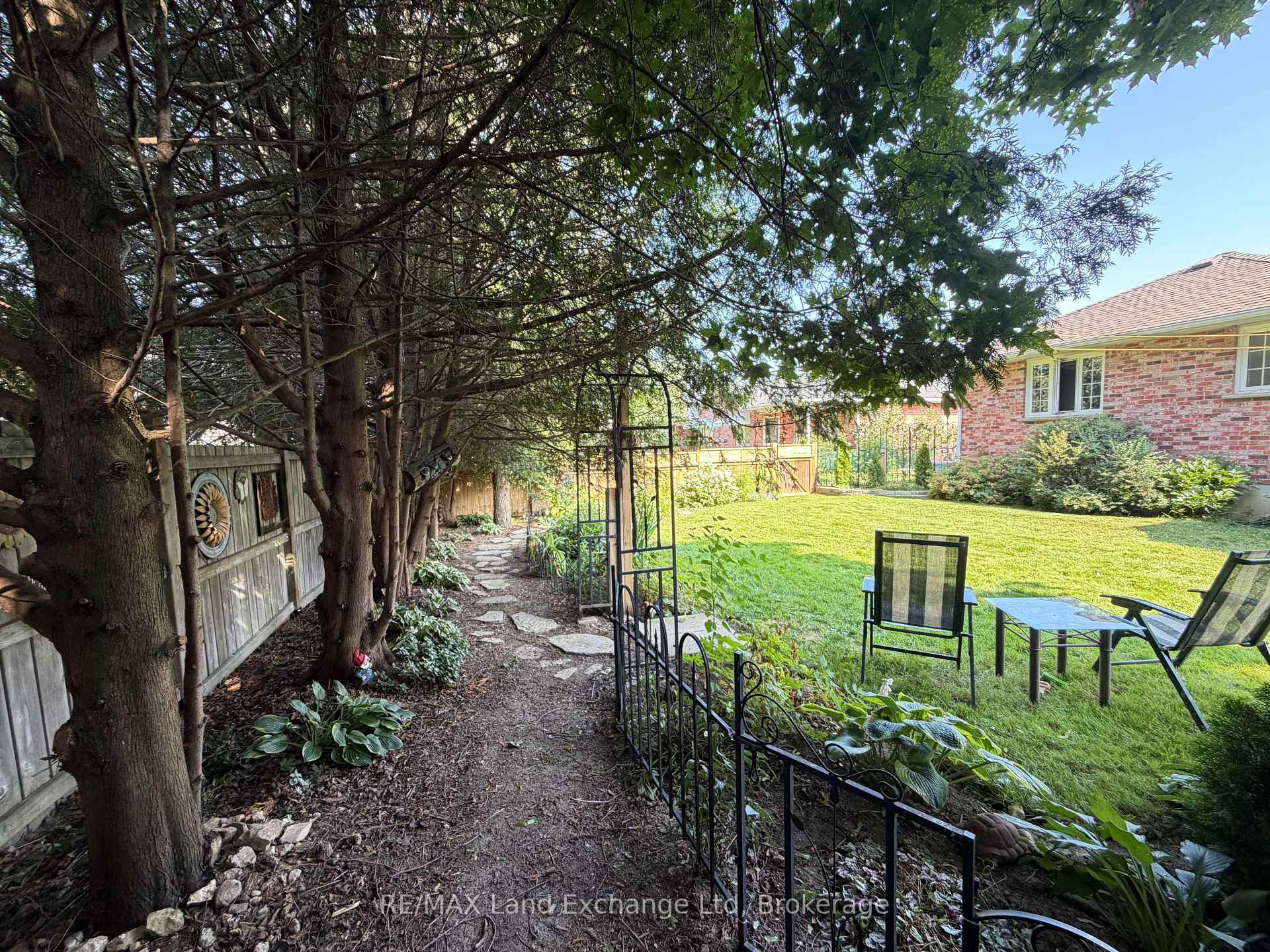 Photo 44 of 740 Scott Street W, North Perth, Listowel — HOMEH