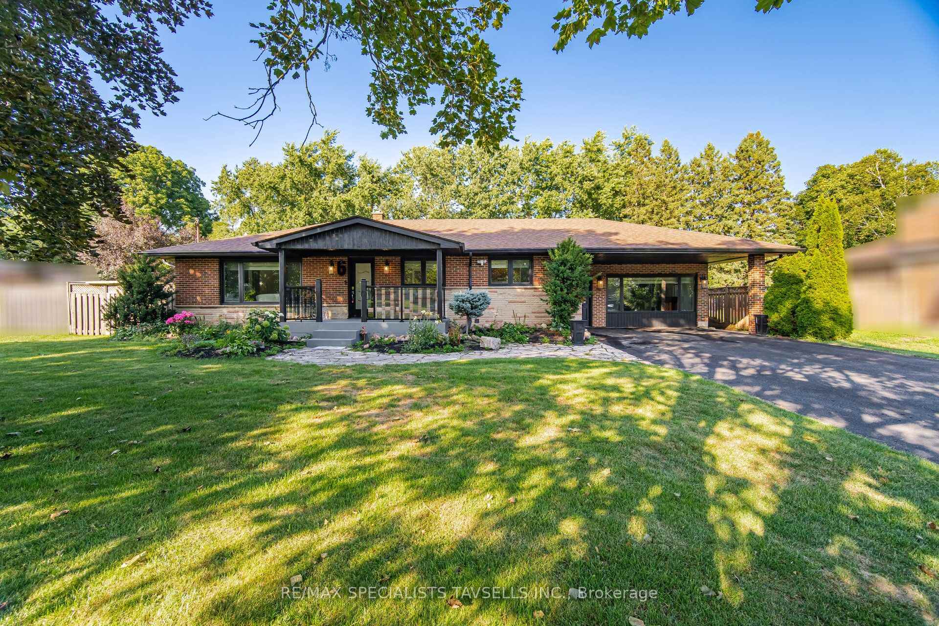 Photo of 6 Maple Grove Road