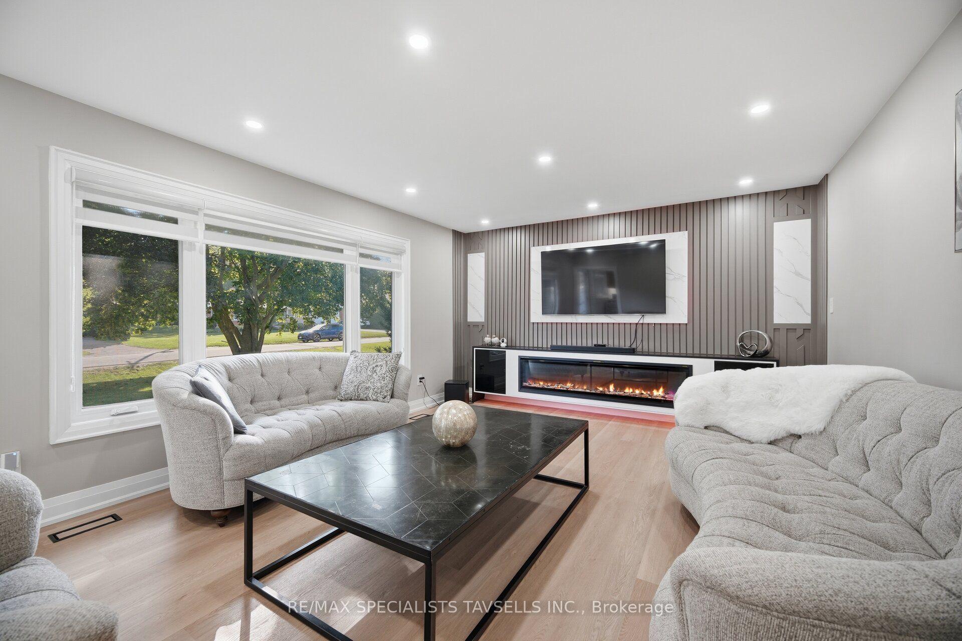 Photo 7 of 6 Maple Grove Road, Caledon, Caledon Village — HOMEH