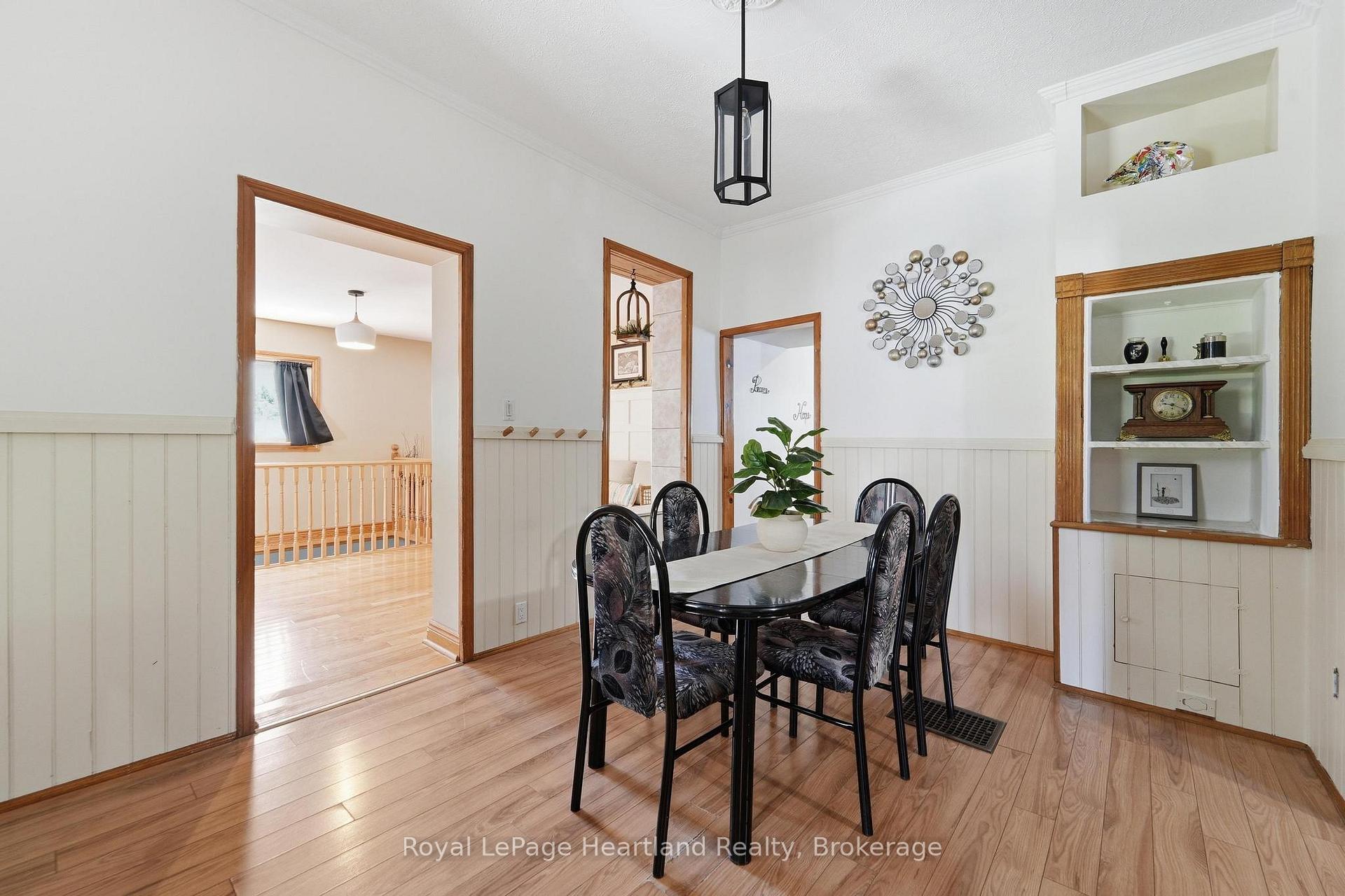 Photo 3 of 109 Goderich Street, Central Huron, Hullett — HOMEH