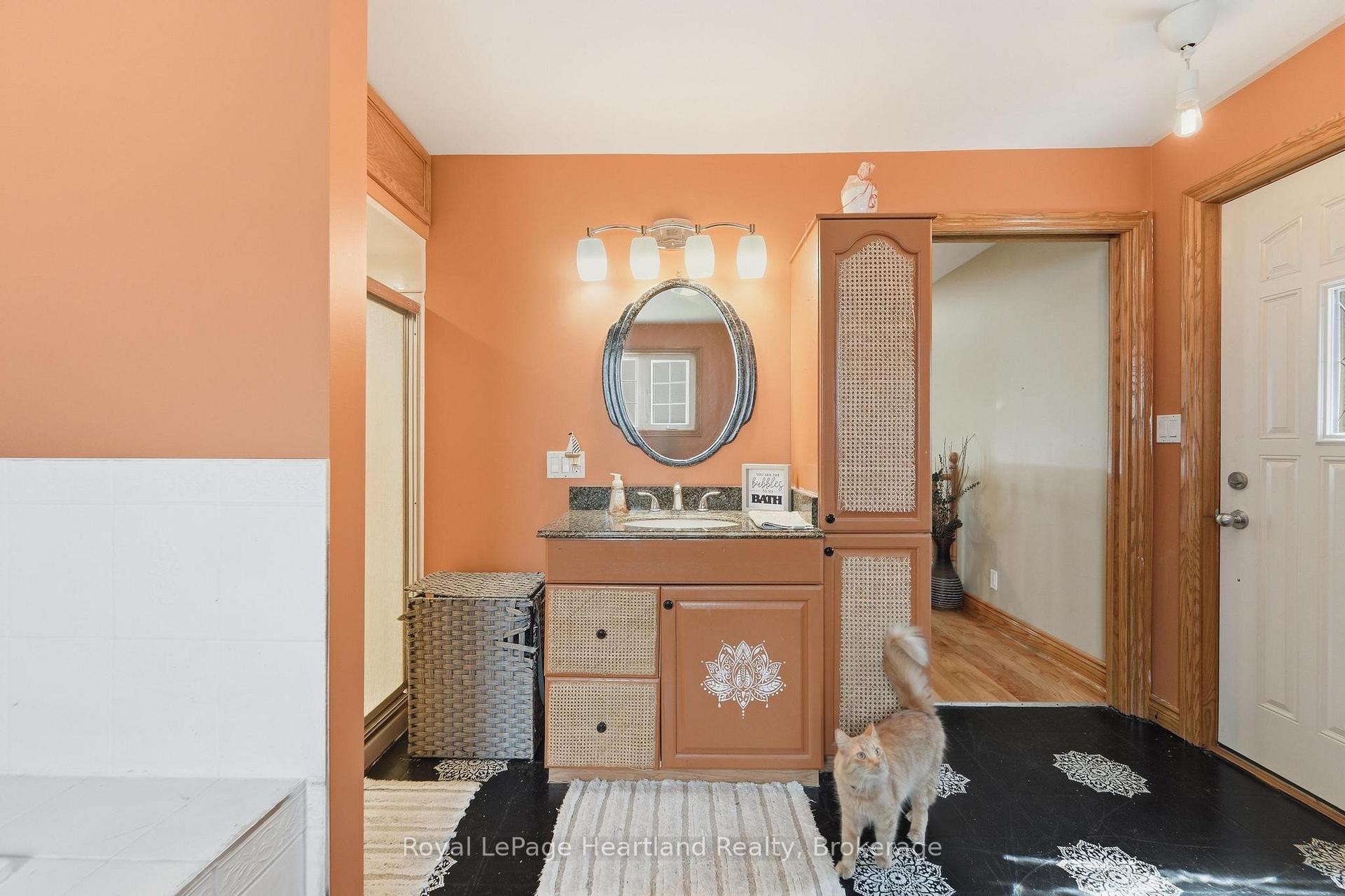 Photo 19 of 109 Goderich Street, Central Huron, Hullett — HOMEH