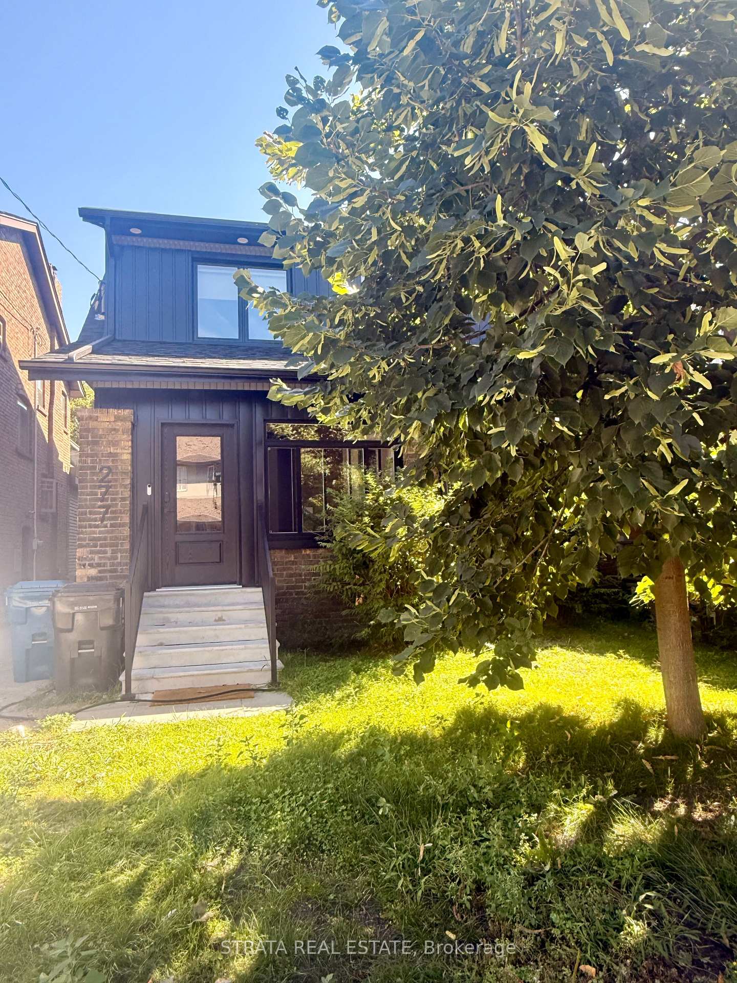 Photo 19 of 277 Kennedy Avenue, Toronto, High Park North — HOMEH