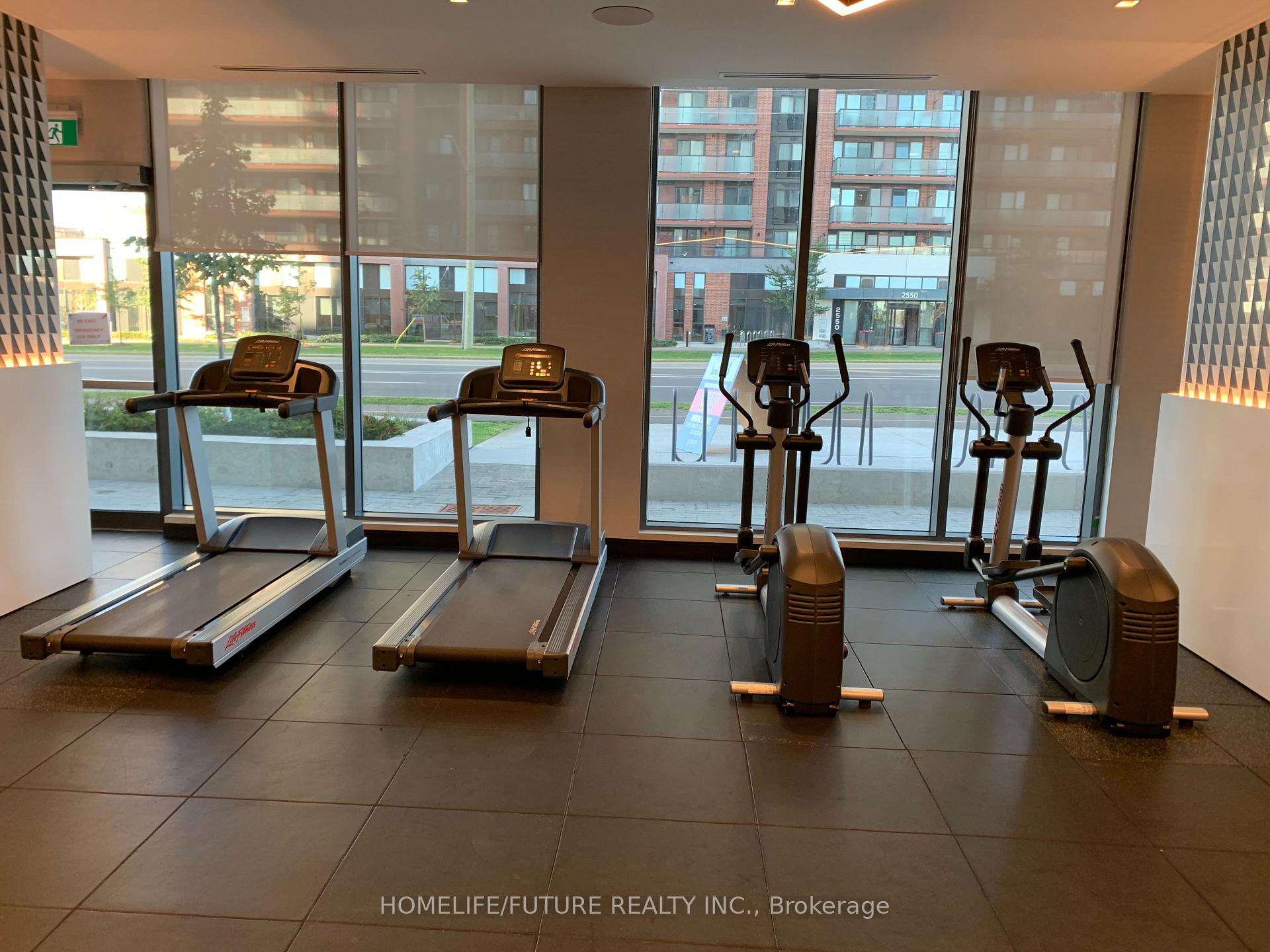 Photo 2 of Unit 929, 2545 Simcoe Street N, Oshawa, Windfields — HOMEH