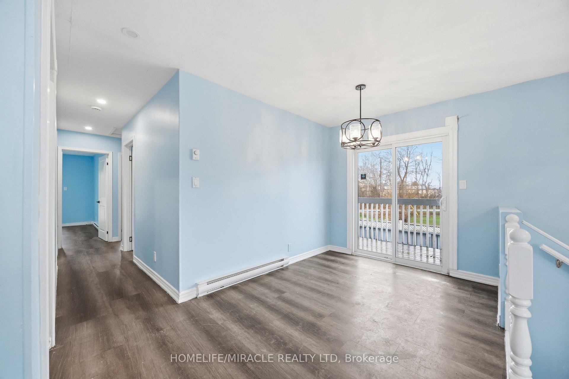 Photo 6 of 839 Mountain Ash Road, Peterborough, Otonabee Ward 1 — HOMEH