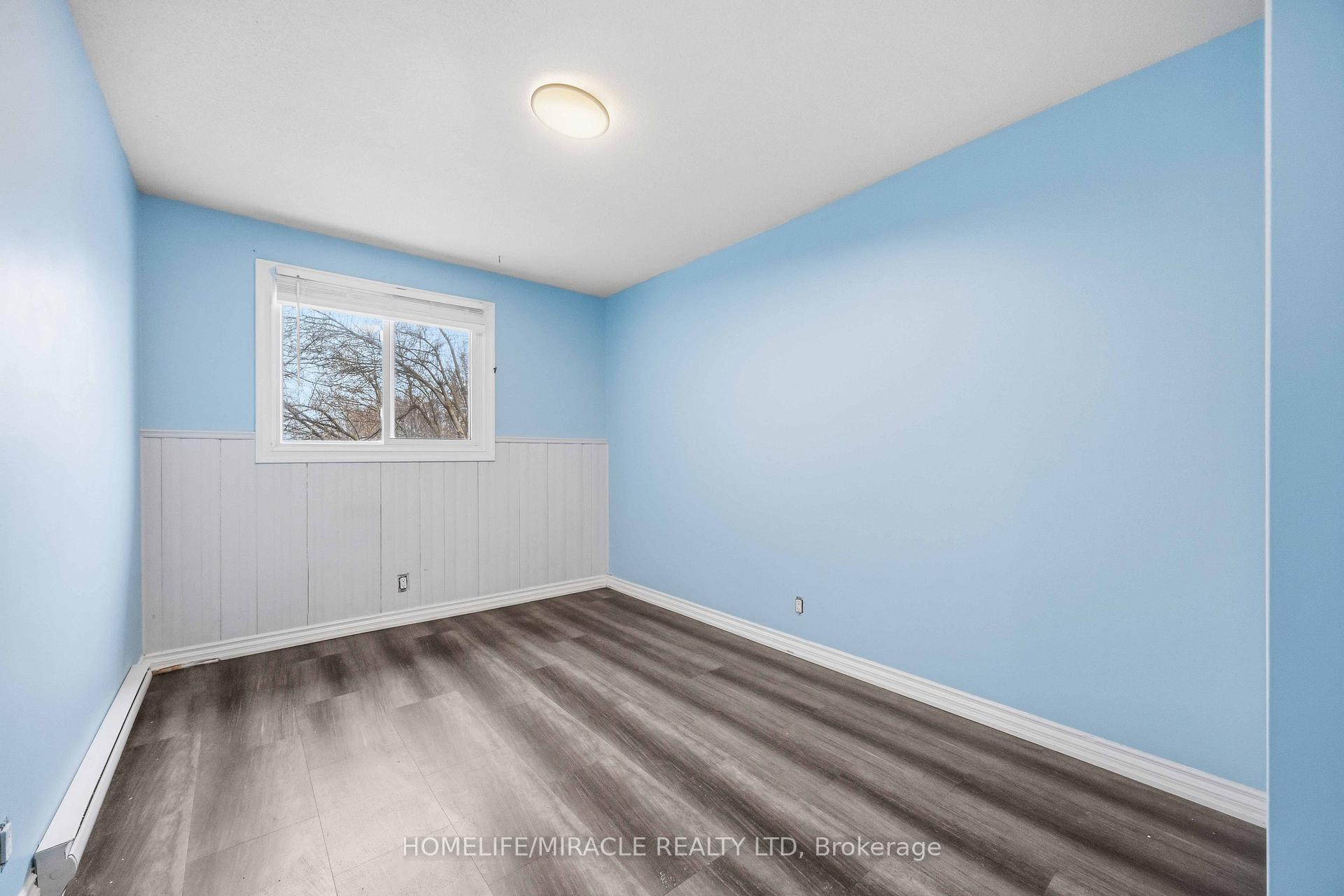 Photo 12 of 839 Mountain Ash Road, Peterborough, Otonabee Ward 1 — HOMEH