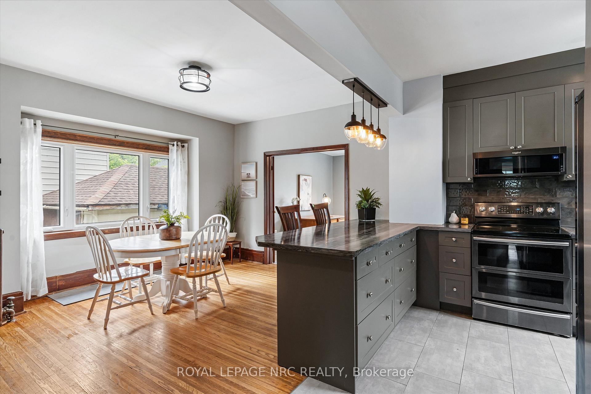 Photo 12 of 167 Pleasant Avenue, St. Catharines, Downtown — HOMEH