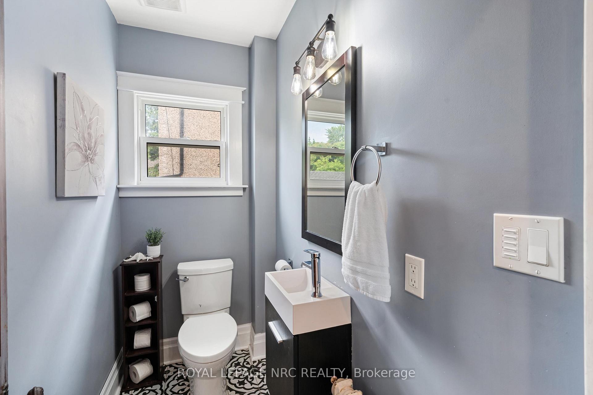 Photo 18 of 167 Pleasant Avenue, St. Catharines, Downtown — HOMEH