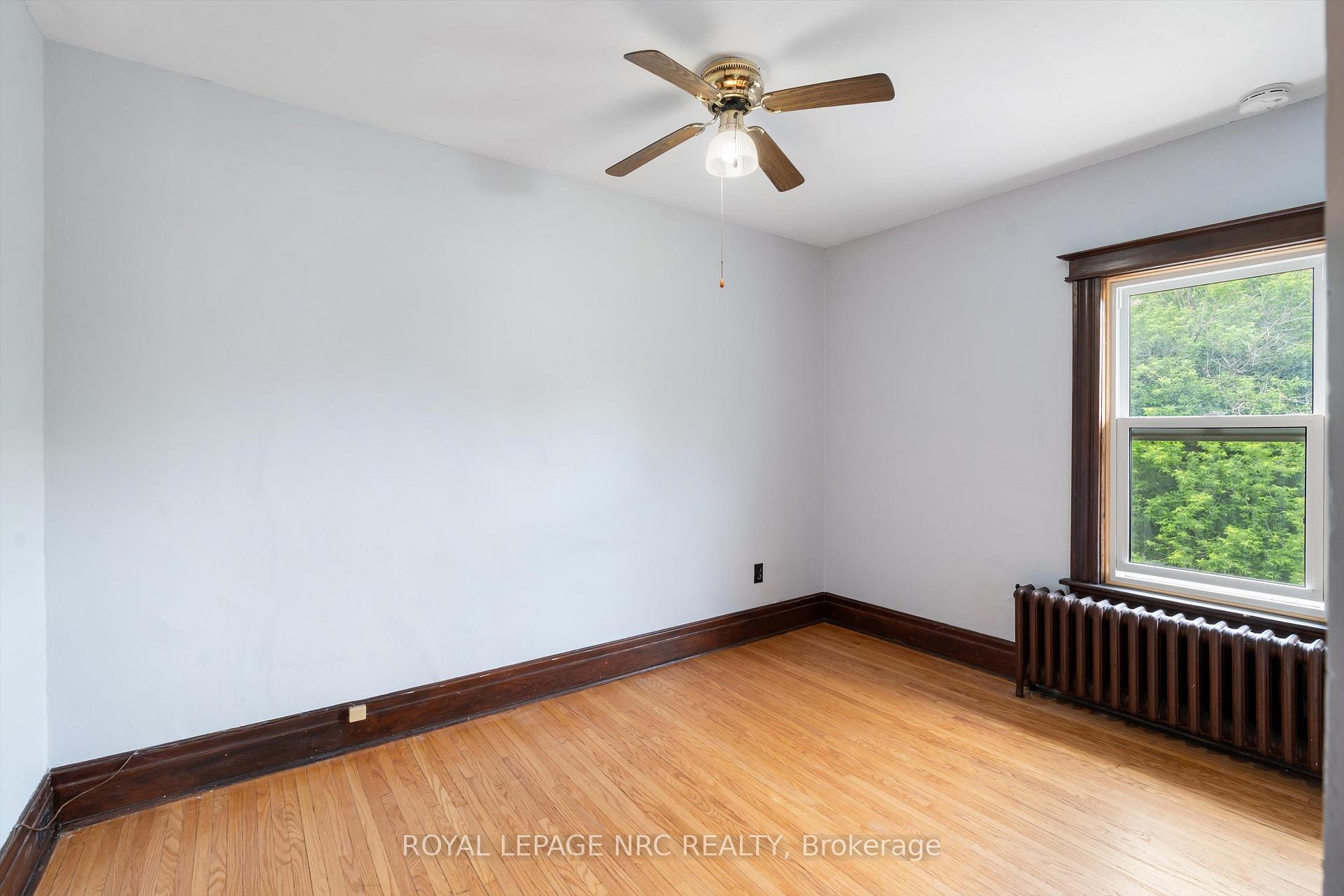 Photo 25 of 167 Pleasant Avenue, St. Catharines, Downtown — HOMEH