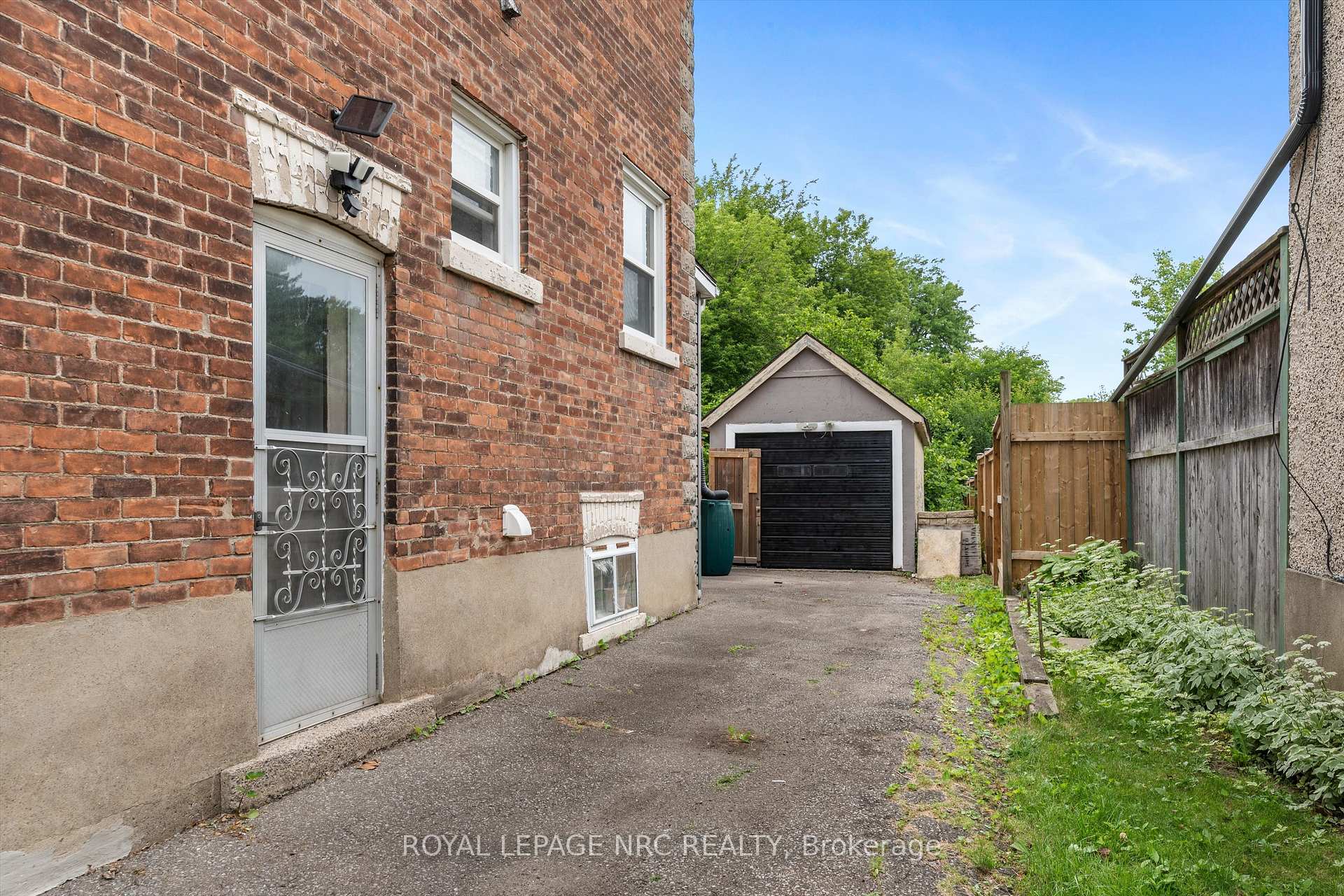 Photo 36 of 167 Pleasant Avenue, St. Catharines, Downtown — HOMEH