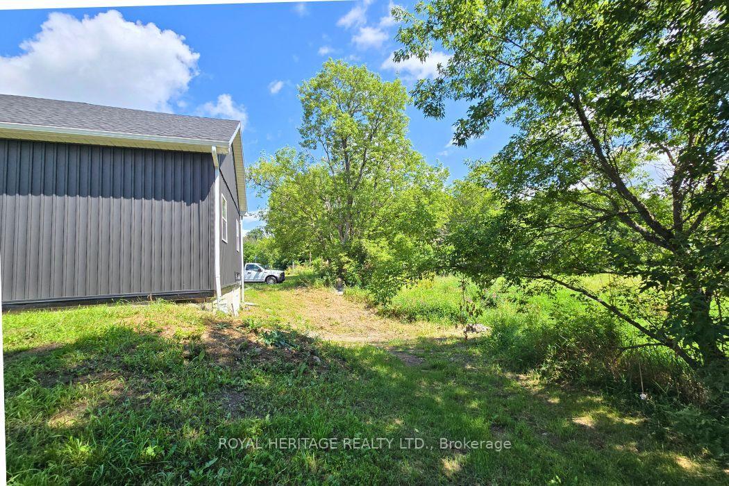 Photo 4 of 1009 Elm Tree Road, Central Frontenac, Frontenac Centre — HOMEH
