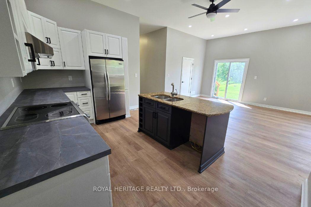Photo 10 of 1009 Elm Tree Road, Central Frontenac, Frontenac Centre — HOMEH