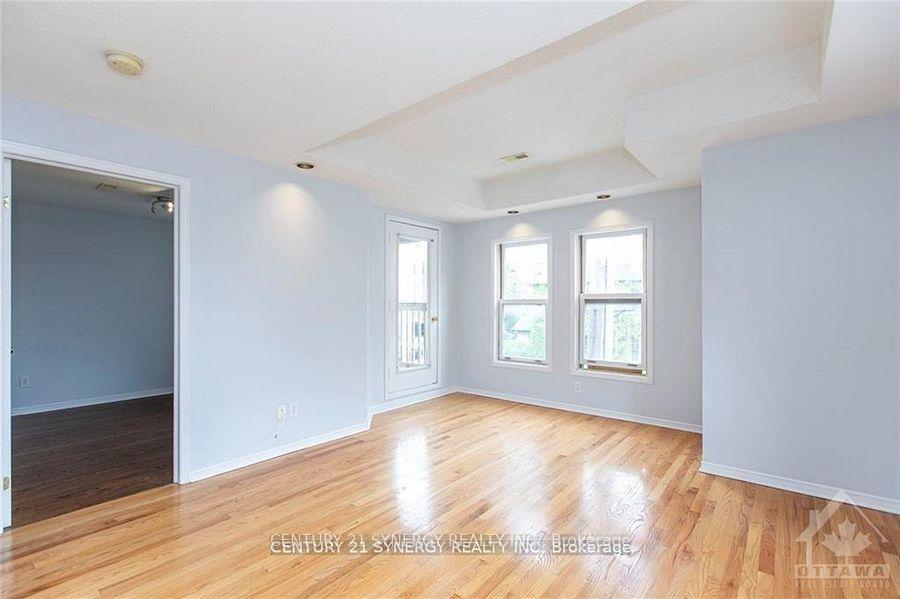 Photo 2 of Unit 11, 450 Maclaren Street, Ottawa, Ottawa Centre — HOMEH