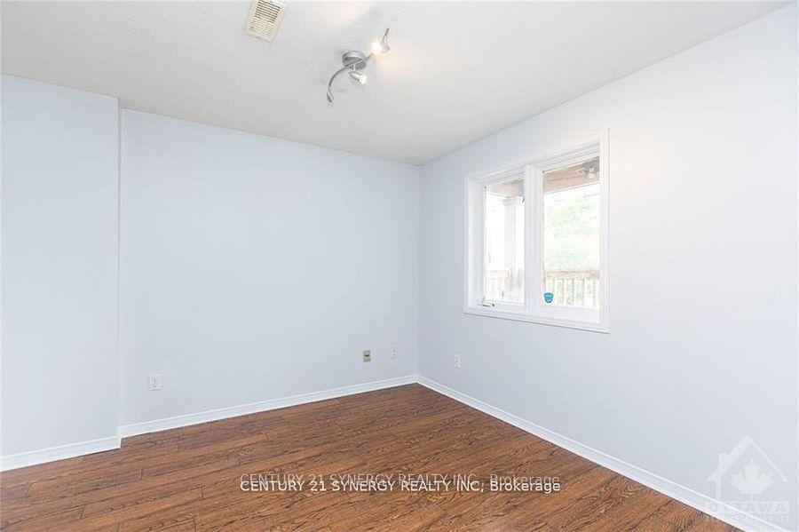 Photo 13 of Unit 11, 450 Maclaren Street, Ottawa, Ottawa Centre — HOMEH
