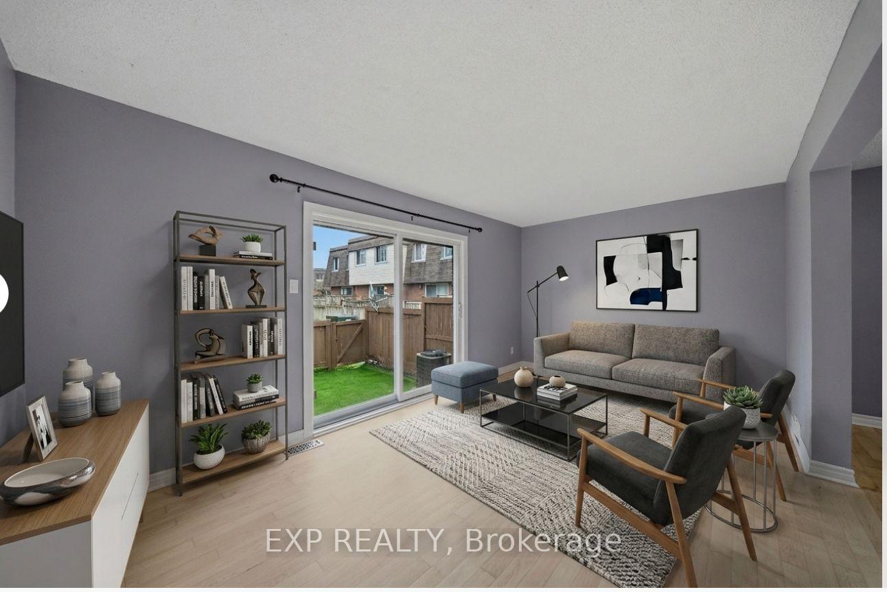 Photo 4 of 1713 Heatherington Road, Ottawa, Heron Gate/Industrial Park — HOMEH