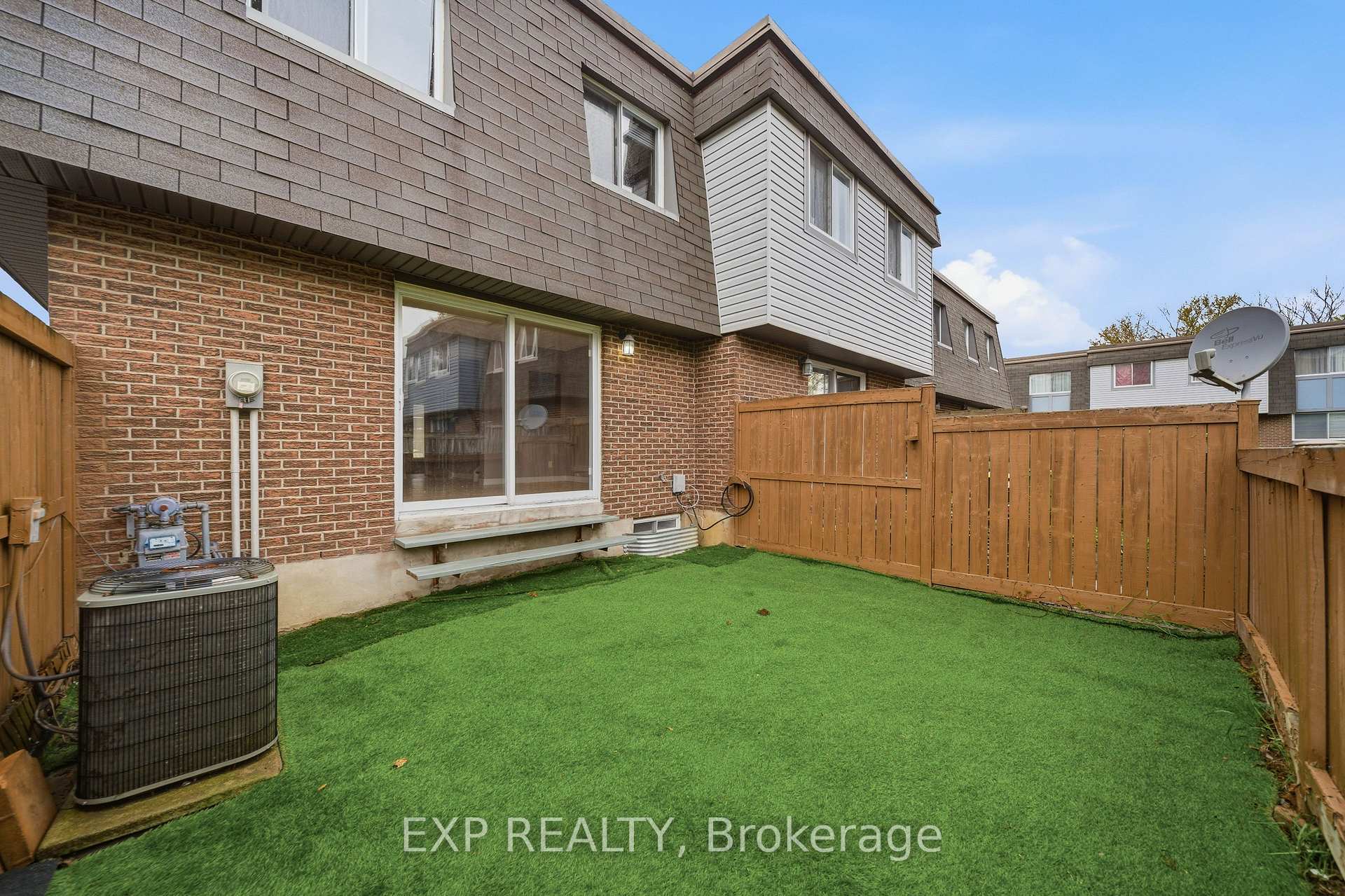 Photo 22 of 1713 Heatherington Road, Ottawa, Heron Gate/Industrial Park — HOMEH