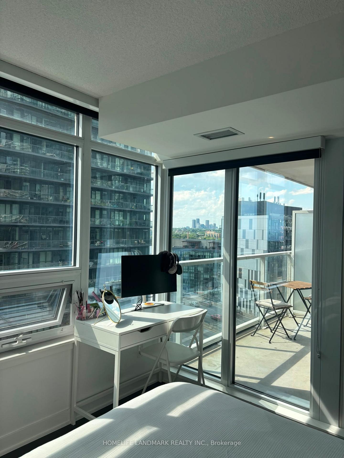 Photo 10 of Unit 1616, 19 Bathurst Street, Toronto, Waterfront Communities — HOMEH