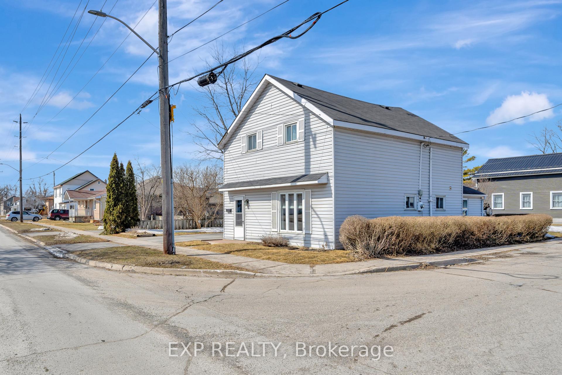 Photo 2 of 66 St Paul Street, Belleville, Belleville Ward — HOMEH