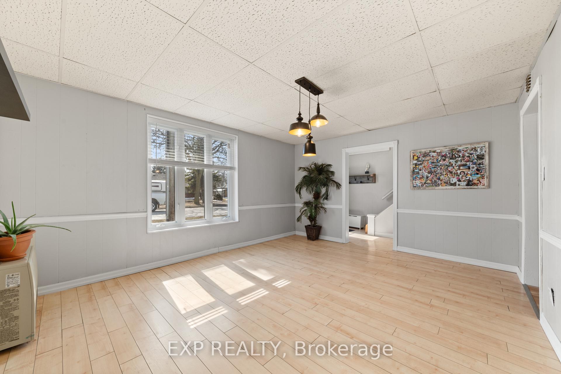 Photo 10 of 66 St Paul Street, Belleville, Belleville Ward — HOMEH