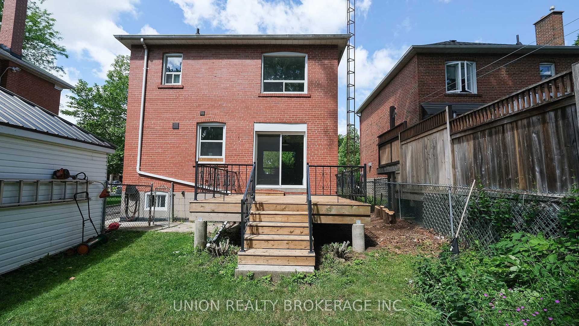 Photo 16 of 87 Midland Avenue, Scarborough, Cliffcrest — HOMEH