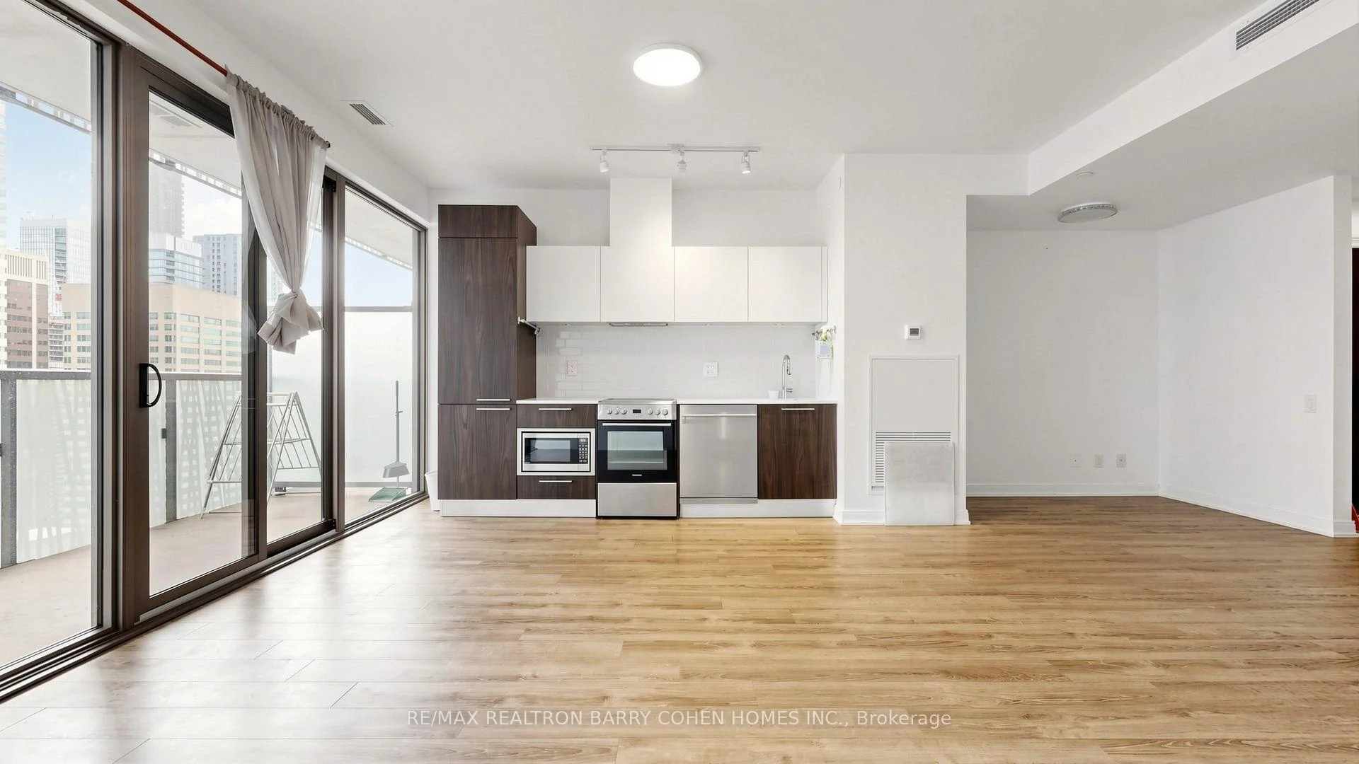 Photo 26 of Unit 3407, 50 Charles Street E, Toronto, Church-Yonge Corridor — HOMEH