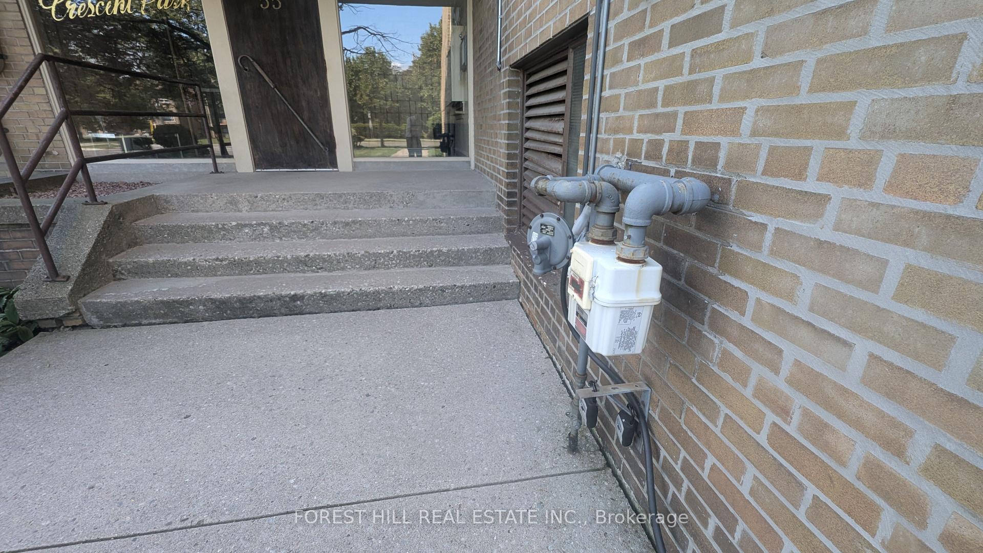 Photo 20 of Unit 305, 55 Neptune Drive, Toronto, Englemount-Lawrence — HOMEH