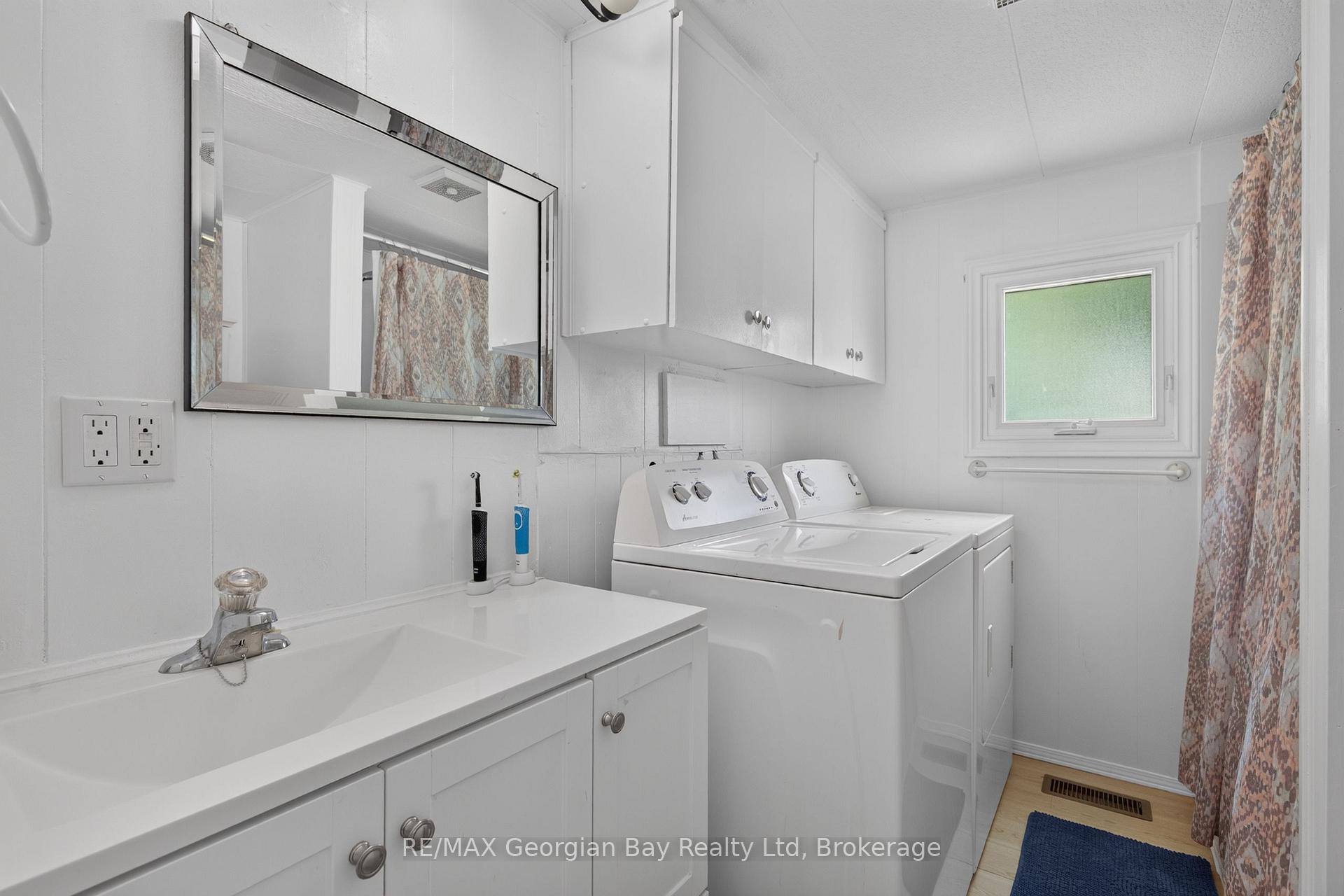 Photo 13 of Unit 33, 525 Midland Point Road, Midland — HOMEH