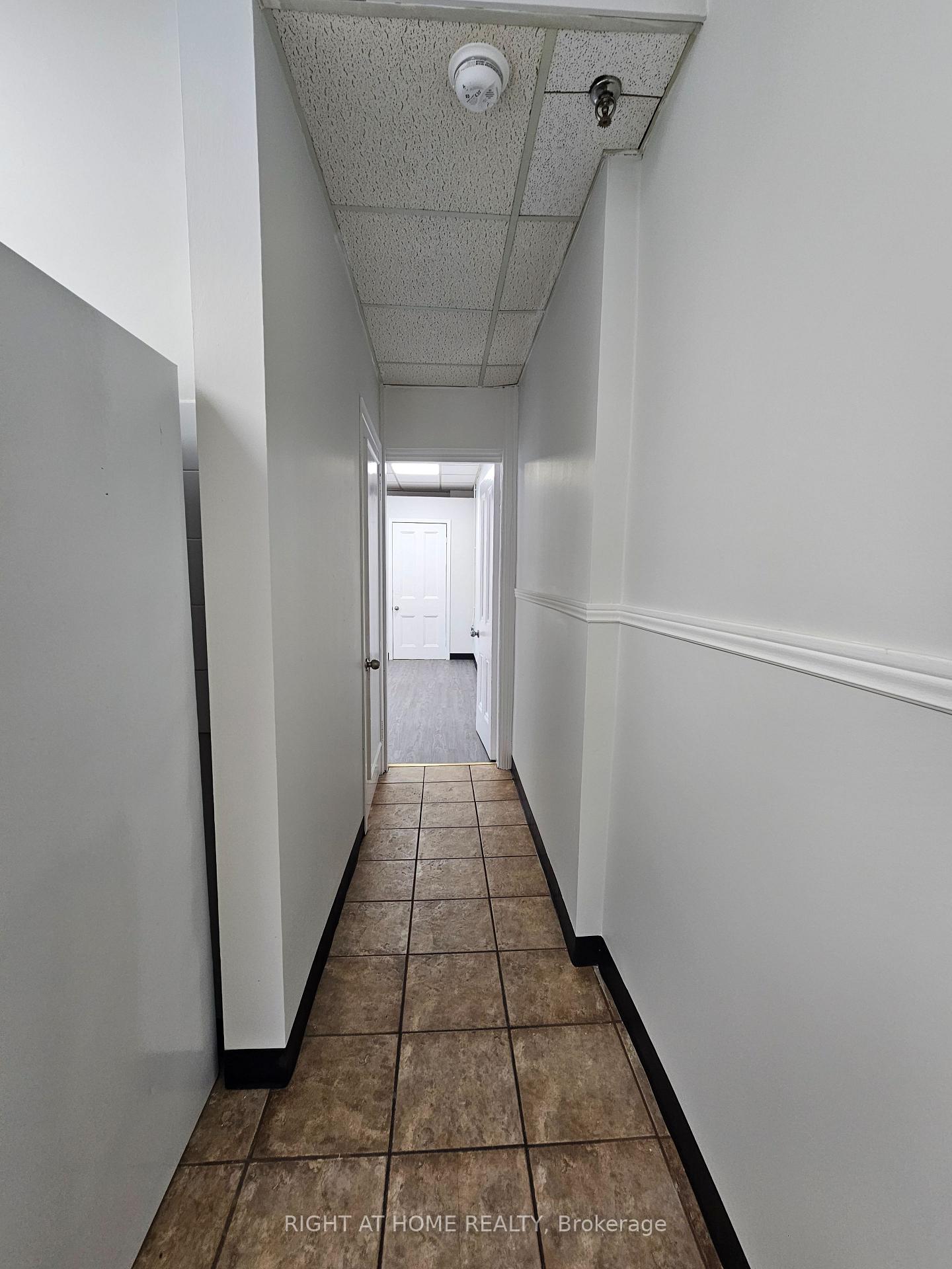 Photo 33 of Unit 2, 516 Yonge Street, Toronto, Church-Yonge Corridor — HOMEH