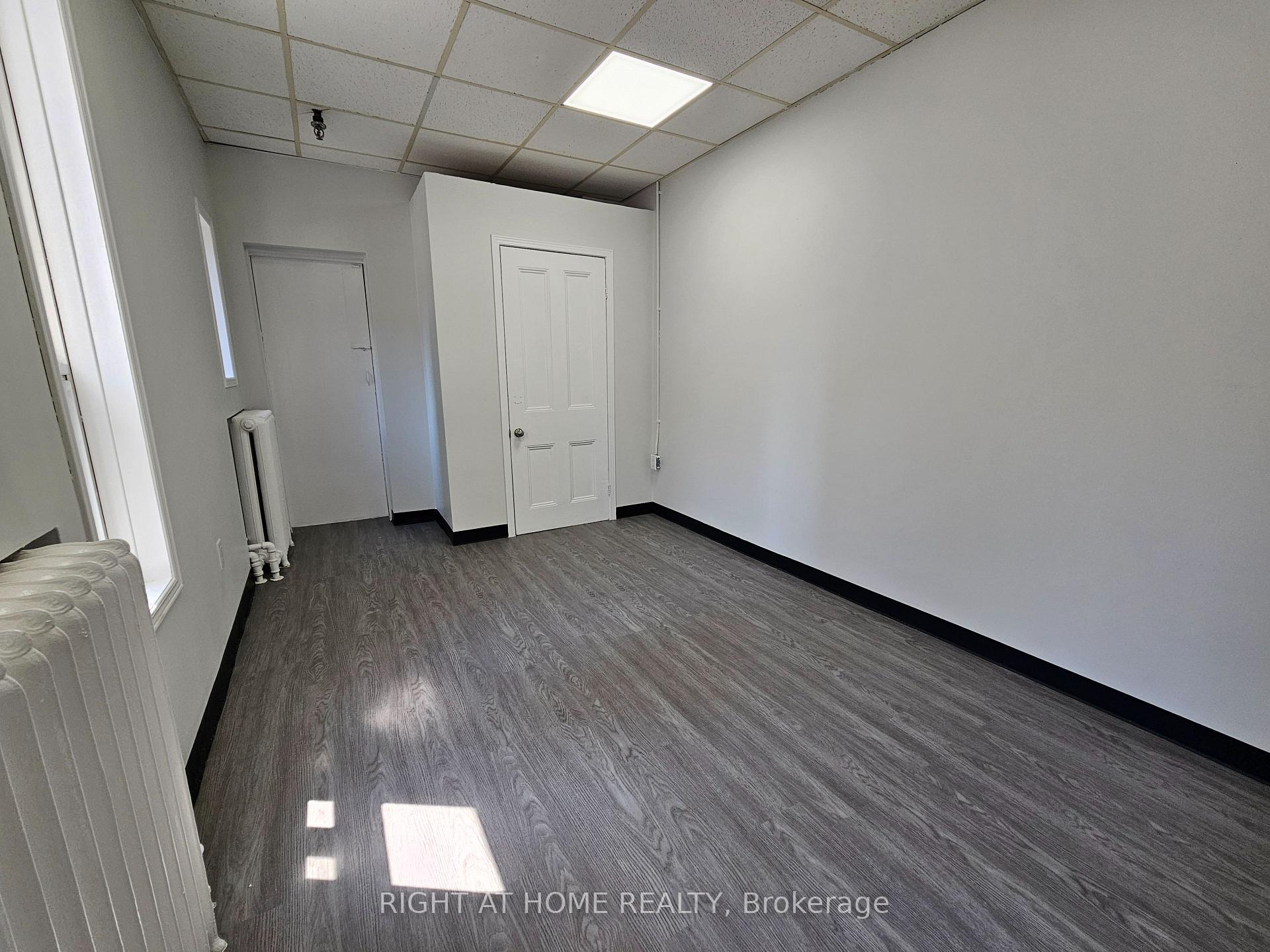 Photo 38 of Unit 2, 516 Yonge Street, Toronto, Church-Yonge Corridor — HOMEH