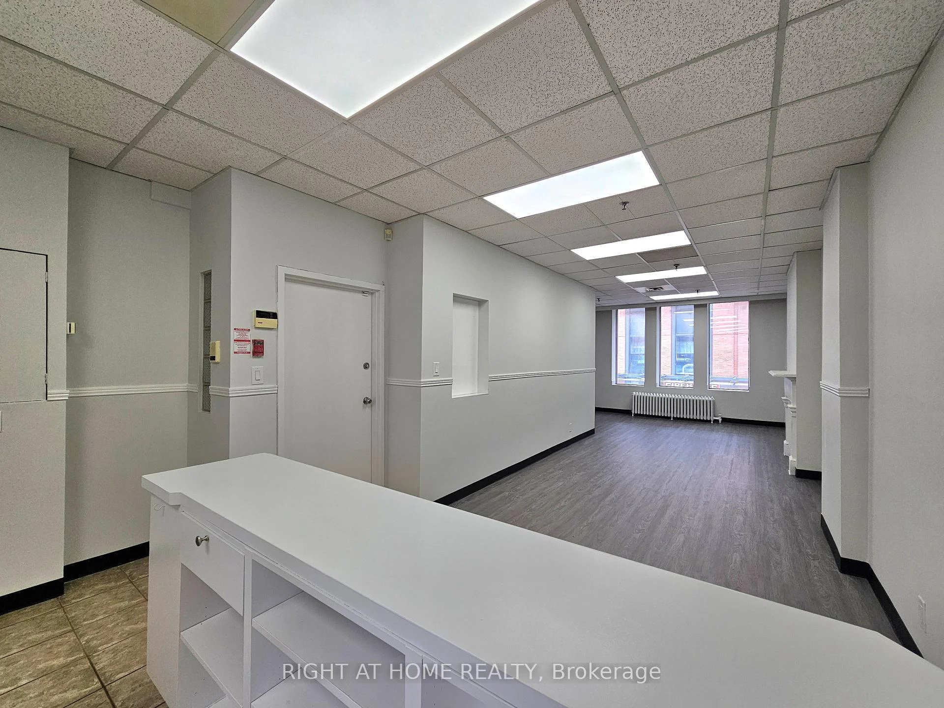 Photo 19 of Unit 2, 516 Yonge Street, Toronto, Church-Yonge Corridor — HOMEH
