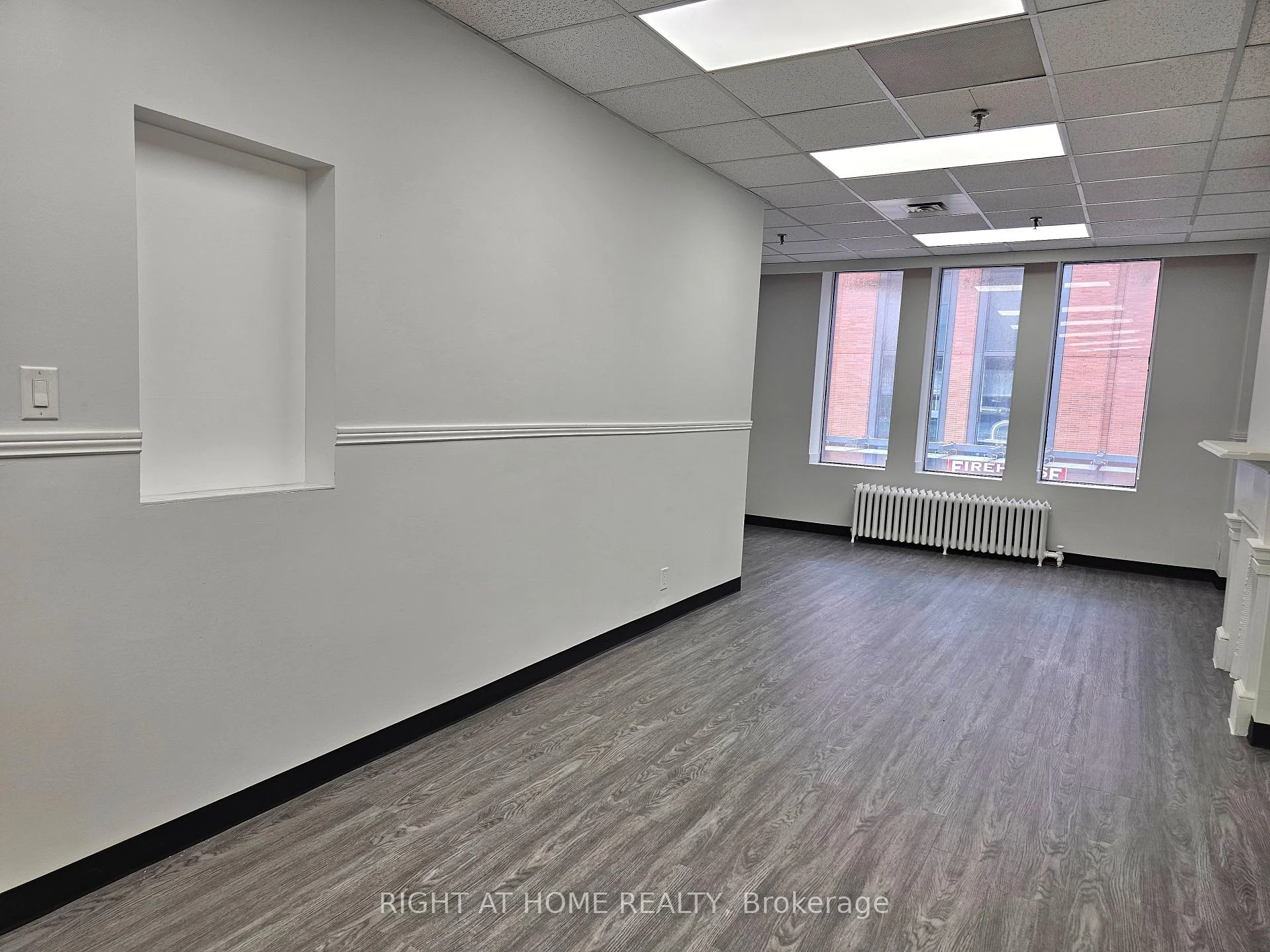 Photo 24 of Unit 2, 516 Yonge Street, Toronto, Church-Yonge Corridor — HOMEH