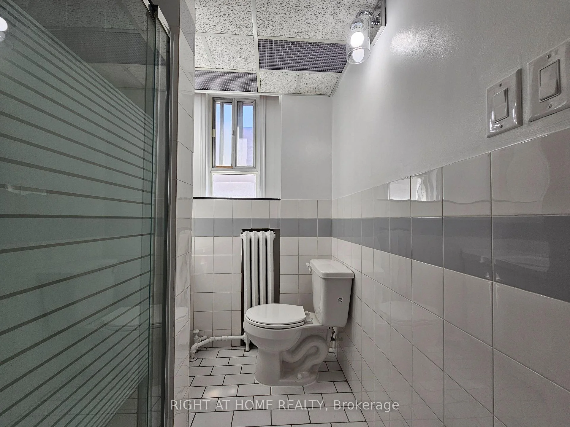 Photo 51 of Unit 2, 516 Yonge Street, Toronto, Church-Yonge Corridor — HOMEH