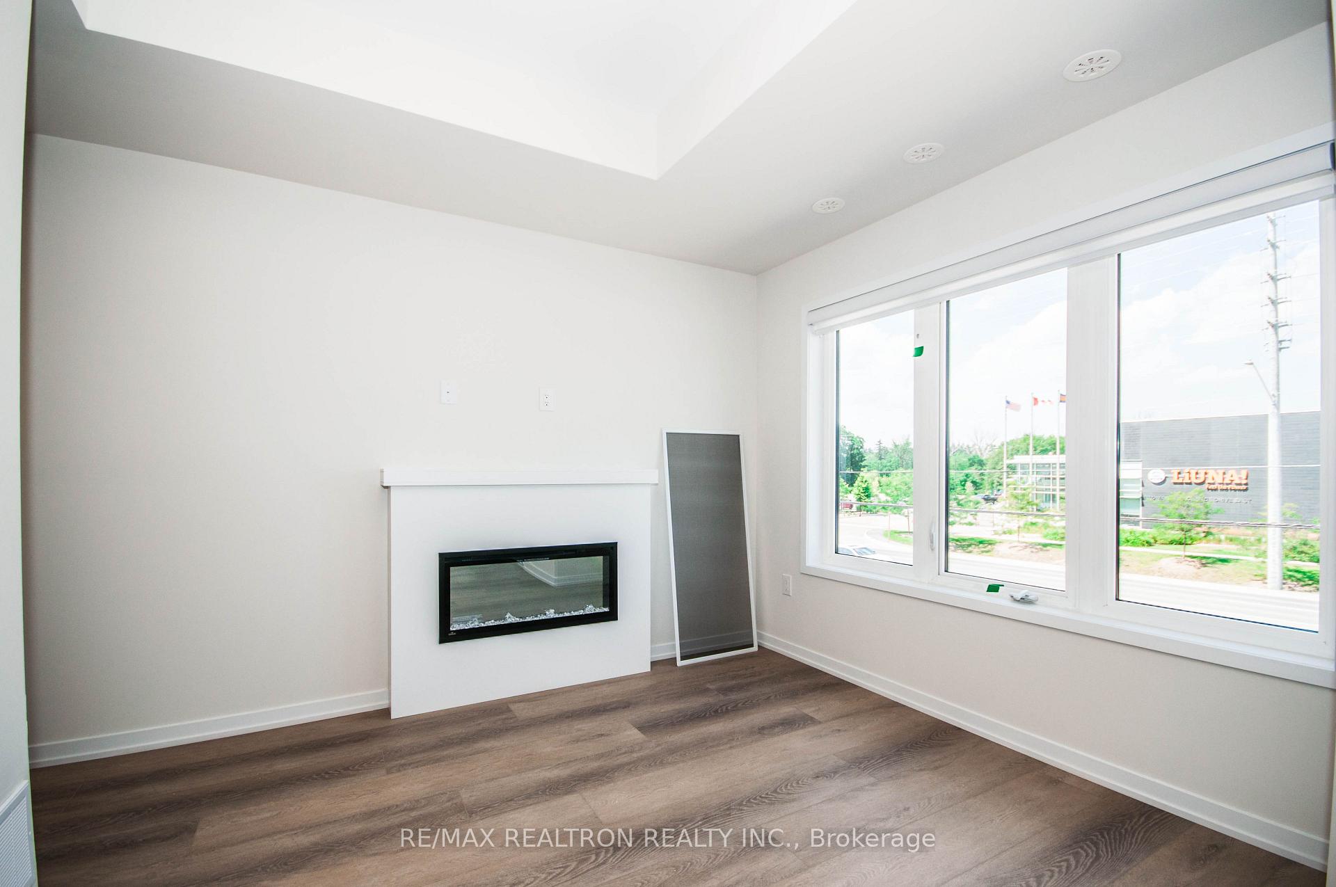 Photo 10 of 68 Matawin Lane, Richmond Hill, Headford Business Park — HOMEH