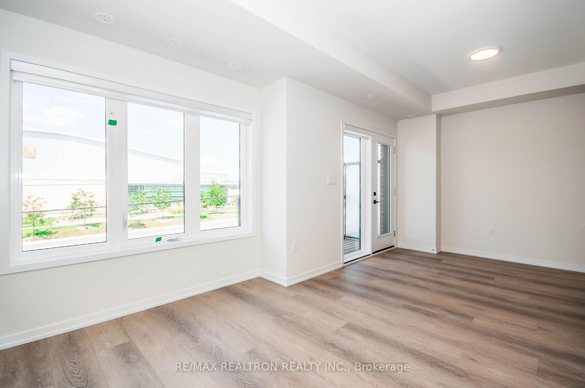 Photo 11 of 68 Matawin Lane, Richmond Hill, Headford Business Park — HOMEH