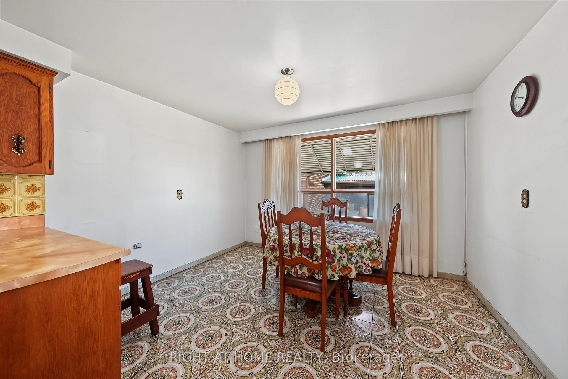 Photo 11 of 84 Raven Road, North York, Rustic — HOMEH