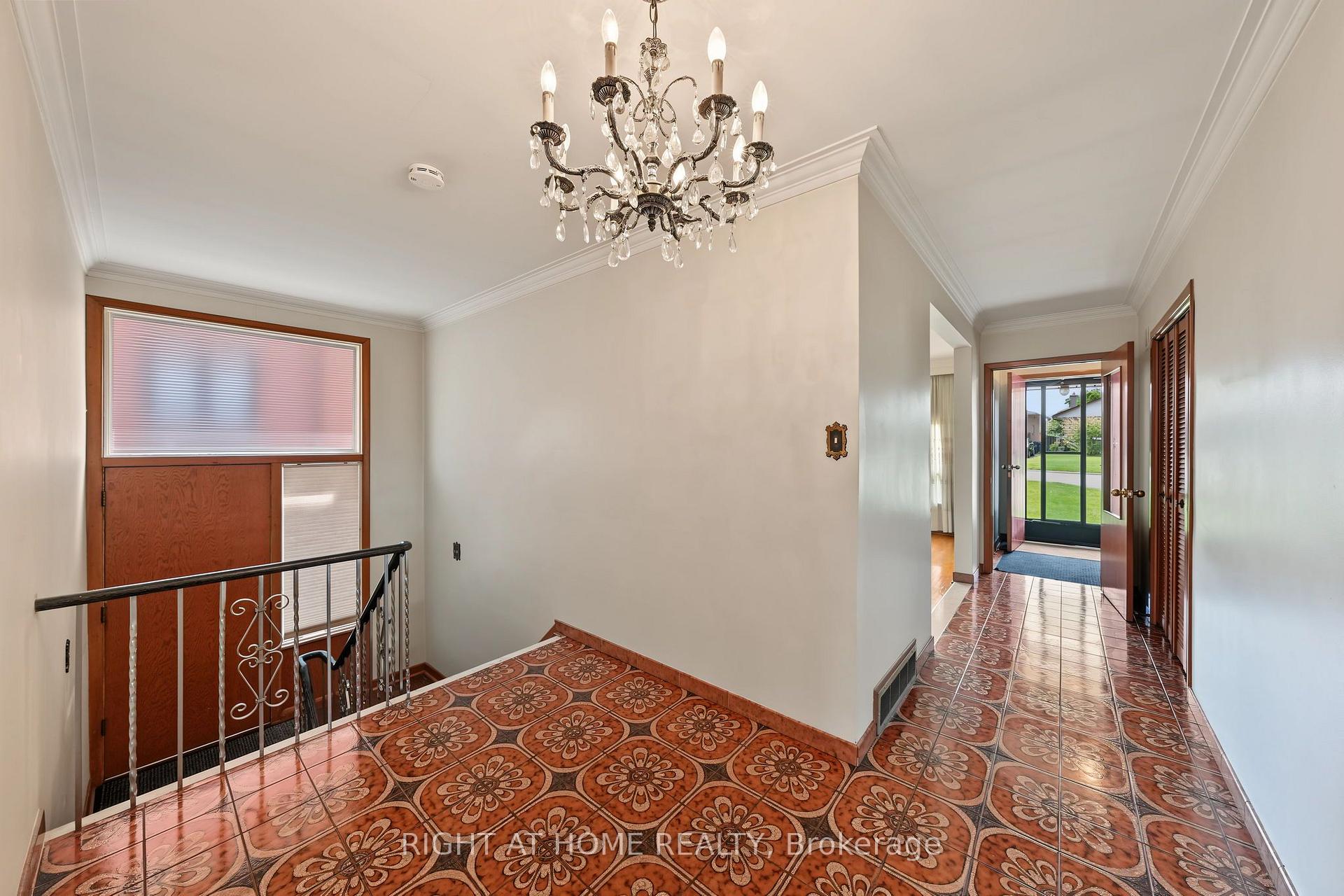Photo 14 of 84 Raven Road, North York, Rustic — HOMEH