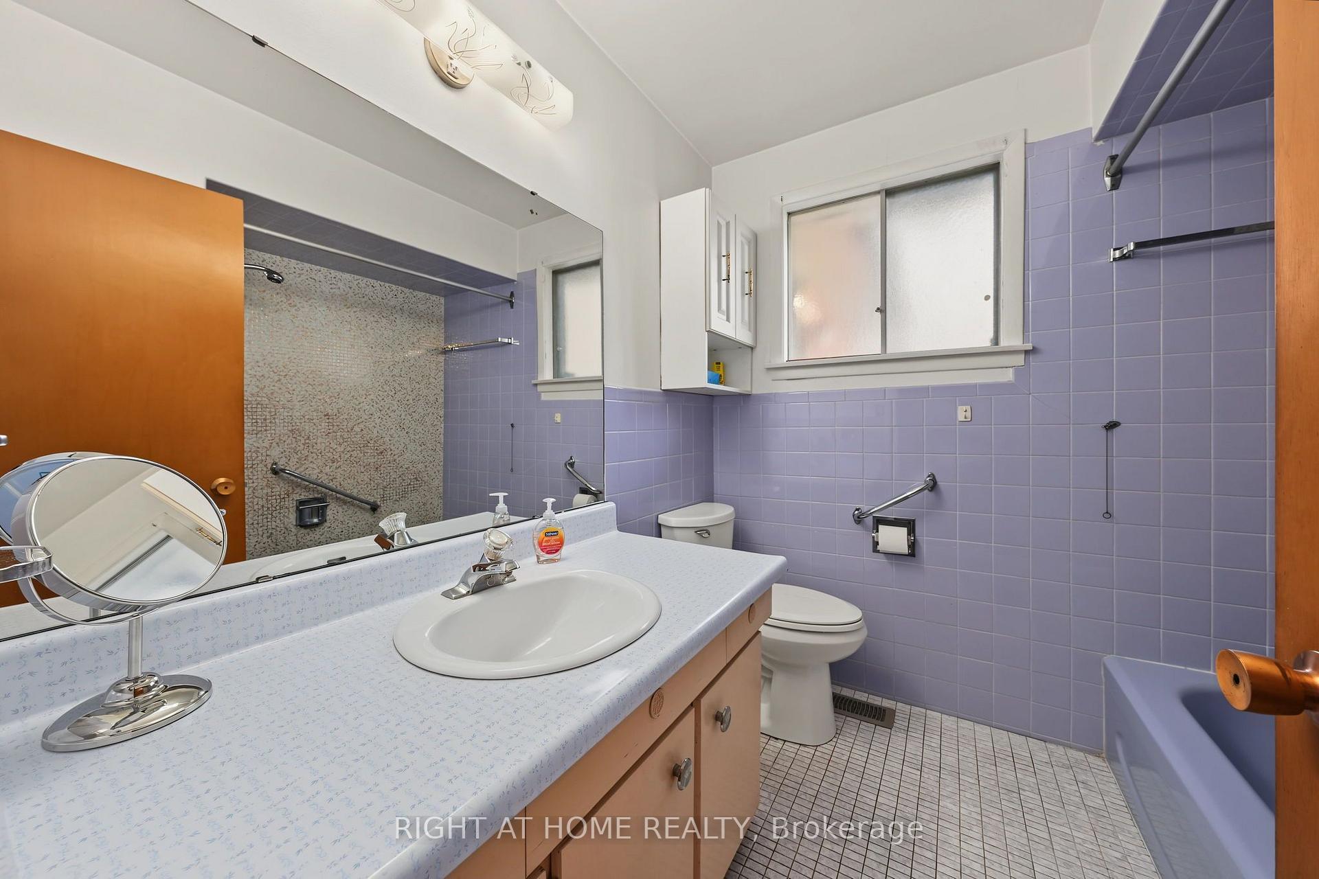 Photo 21 of 84 Raven Road, North York, Rustic — HOMEH