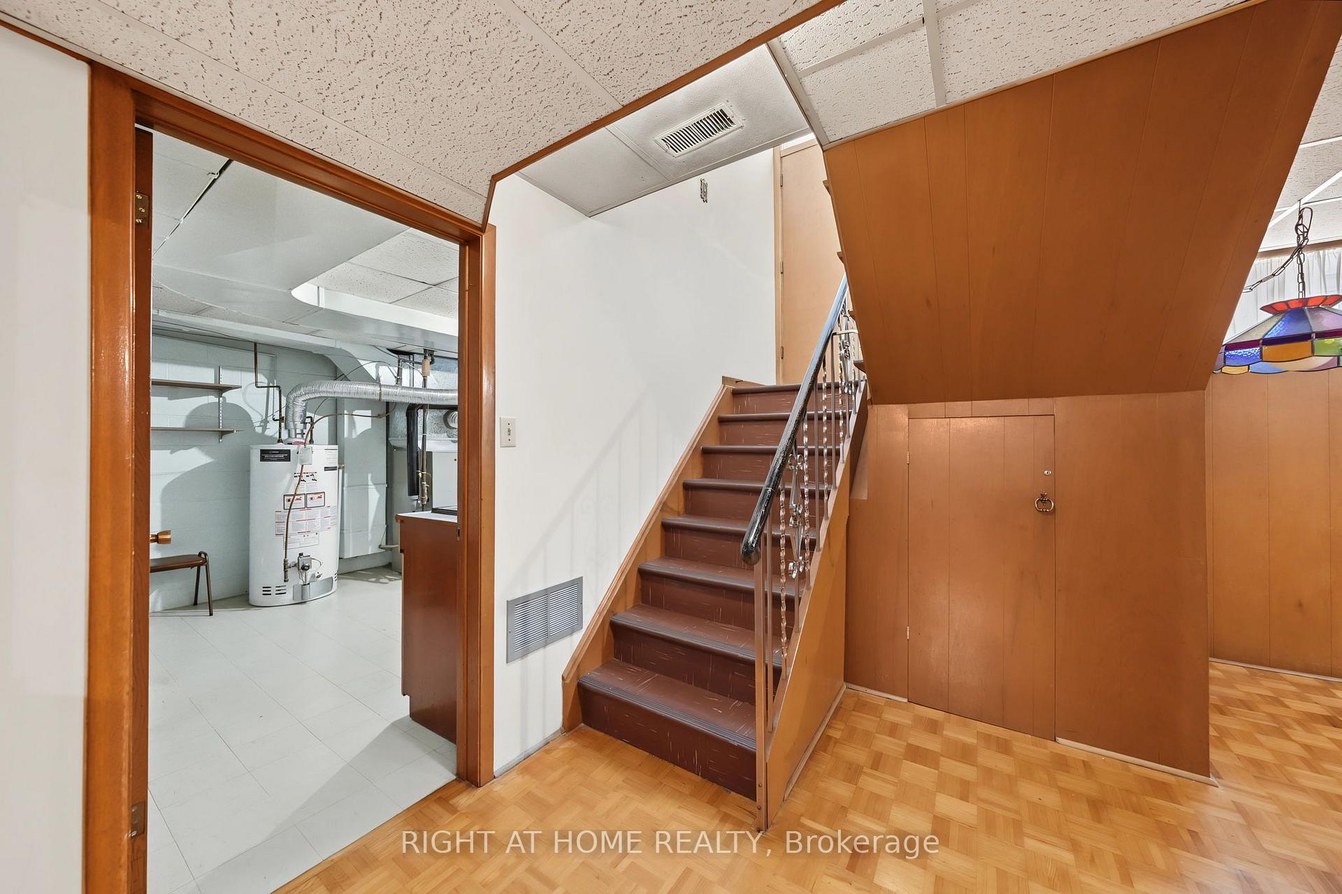 Photo 22 of 84 Raven Road, North York, Rustic — HOMEH