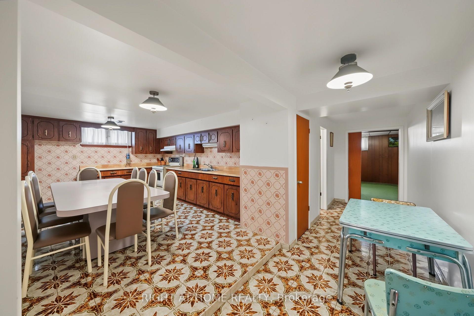Photo 25 of 84 Raven Road, North York, Rustic — HOMEH