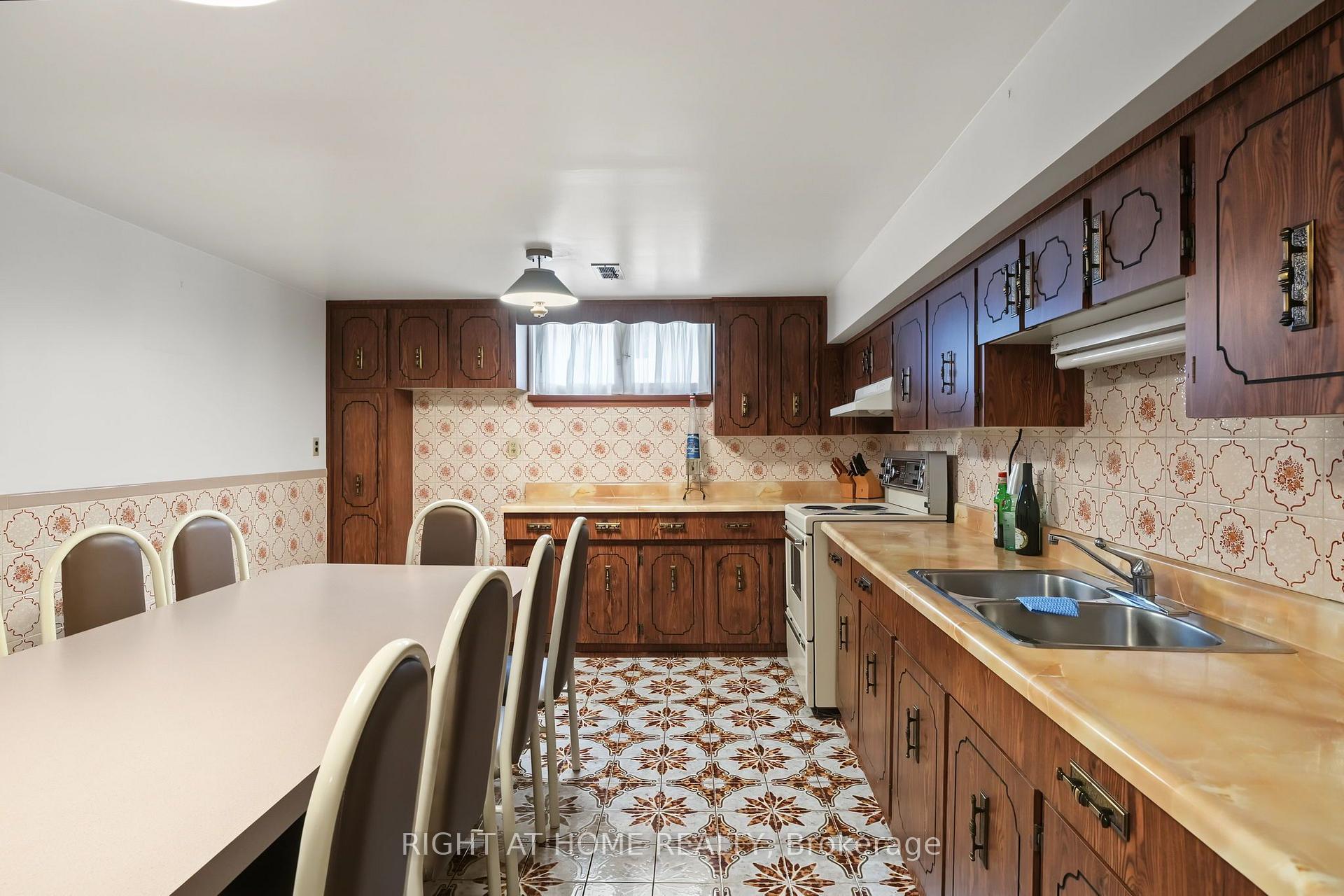 Photo 26 of 84 Raven Road, North York, Rustic — HOMEH