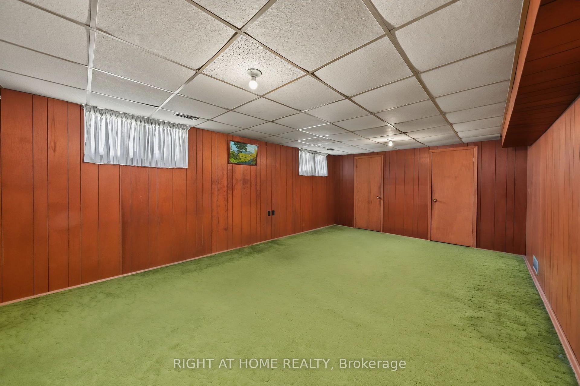 Photo 30 of 84 Raven Road, North York, Rustic — HOMEH
