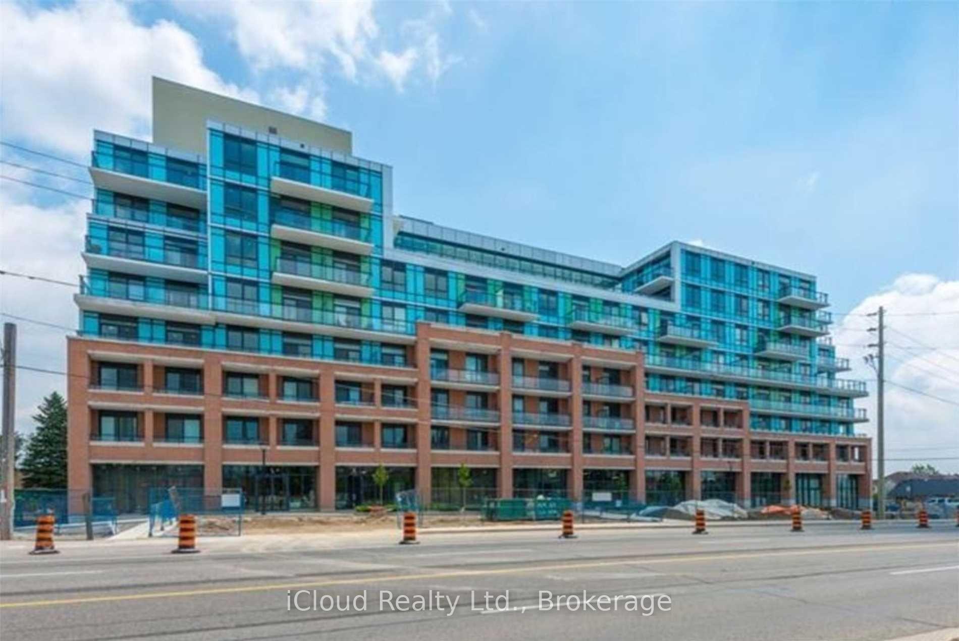 Front of Unit 711, 11611 Yonge Street