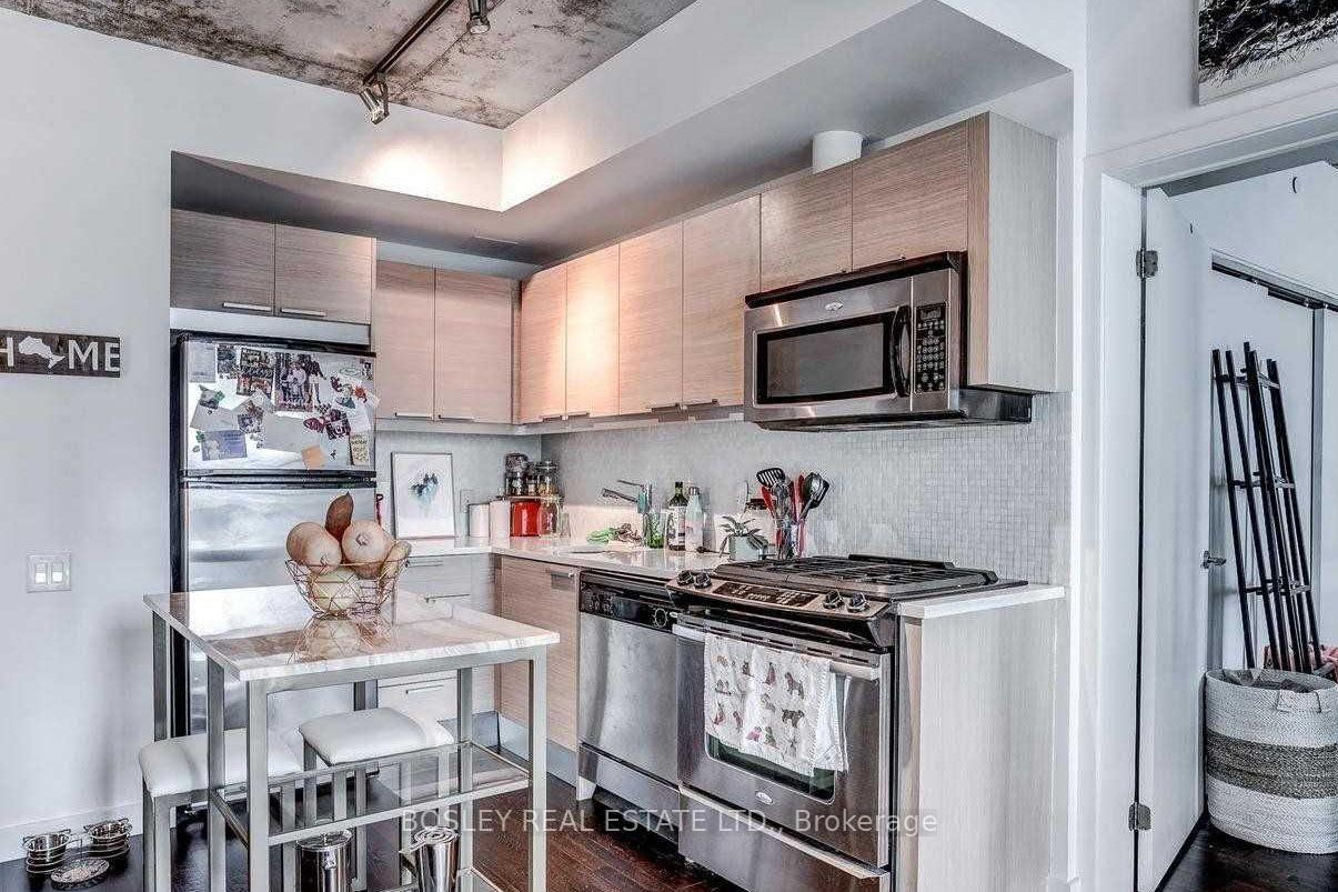 Photo 18 of Unit 910, 25 Oxley Street, Toronto, Waterfront Communities — HOMEH