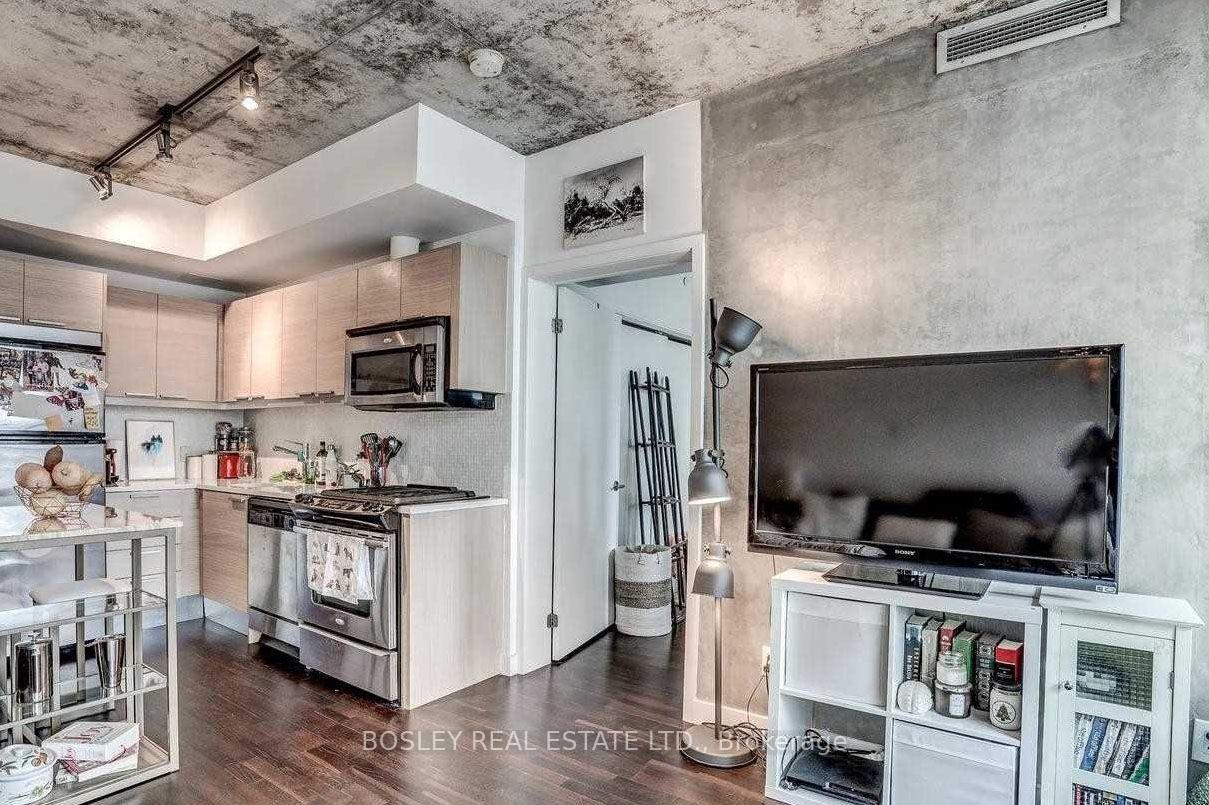 Photo 19 of Unit 910, 25 Oxley Street, Toronto, Waterfront Communities — HOMEH